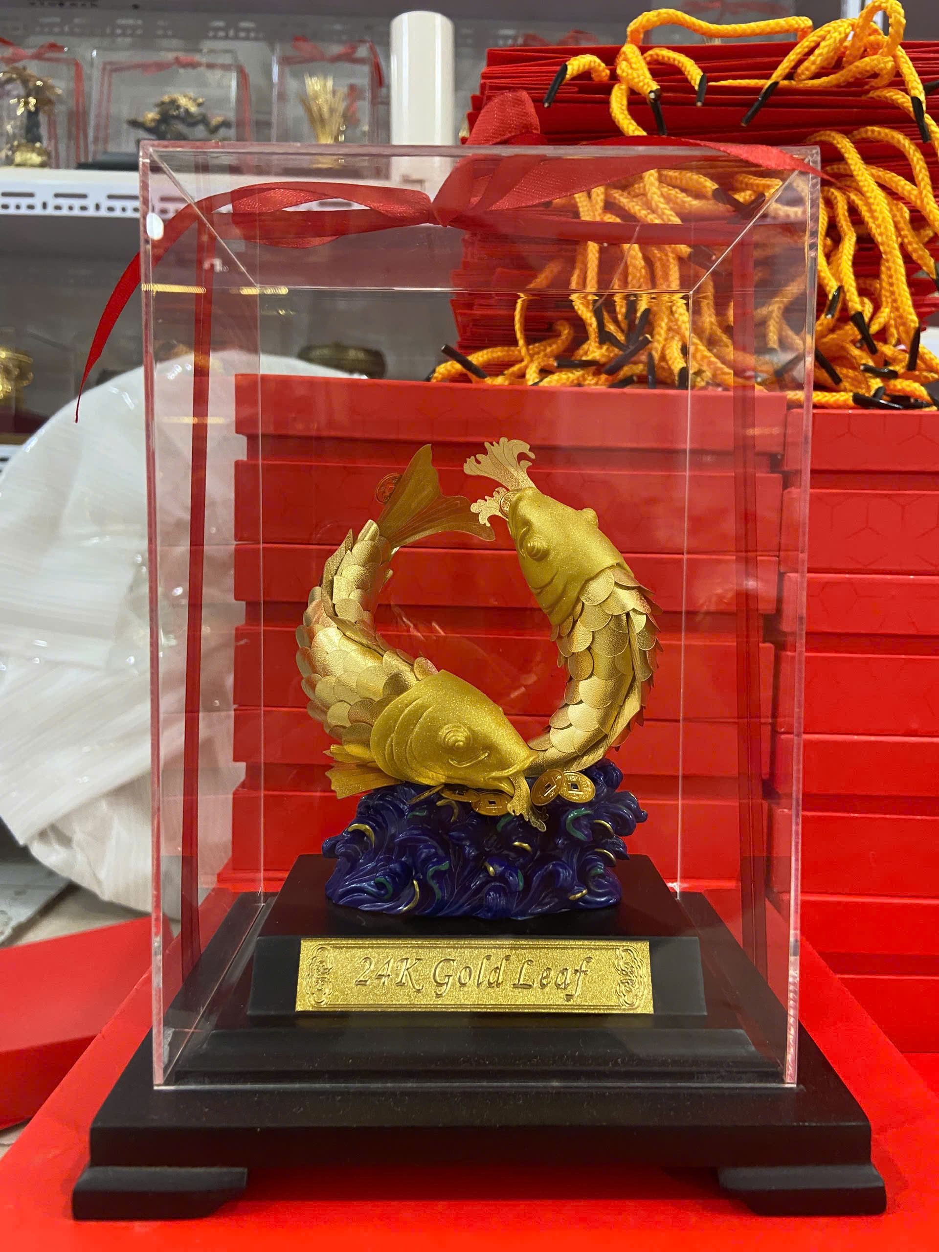 Tượng cá chép song ngư  phong thủy dát vàng 24k 