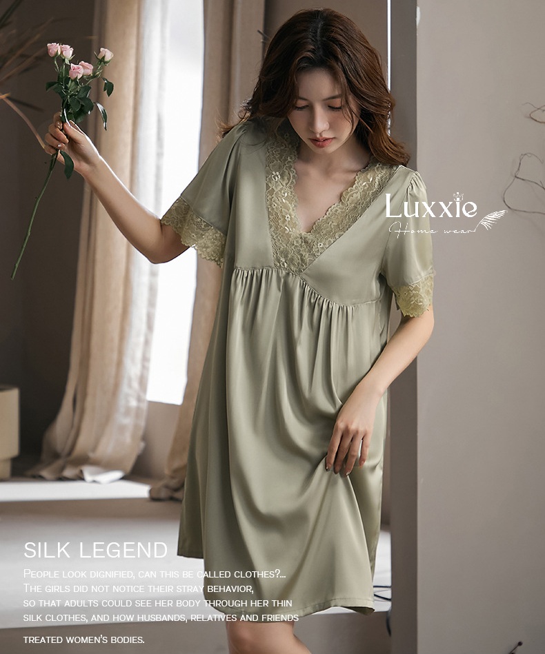 V06 Váy ngủ suông cổ V phối ren