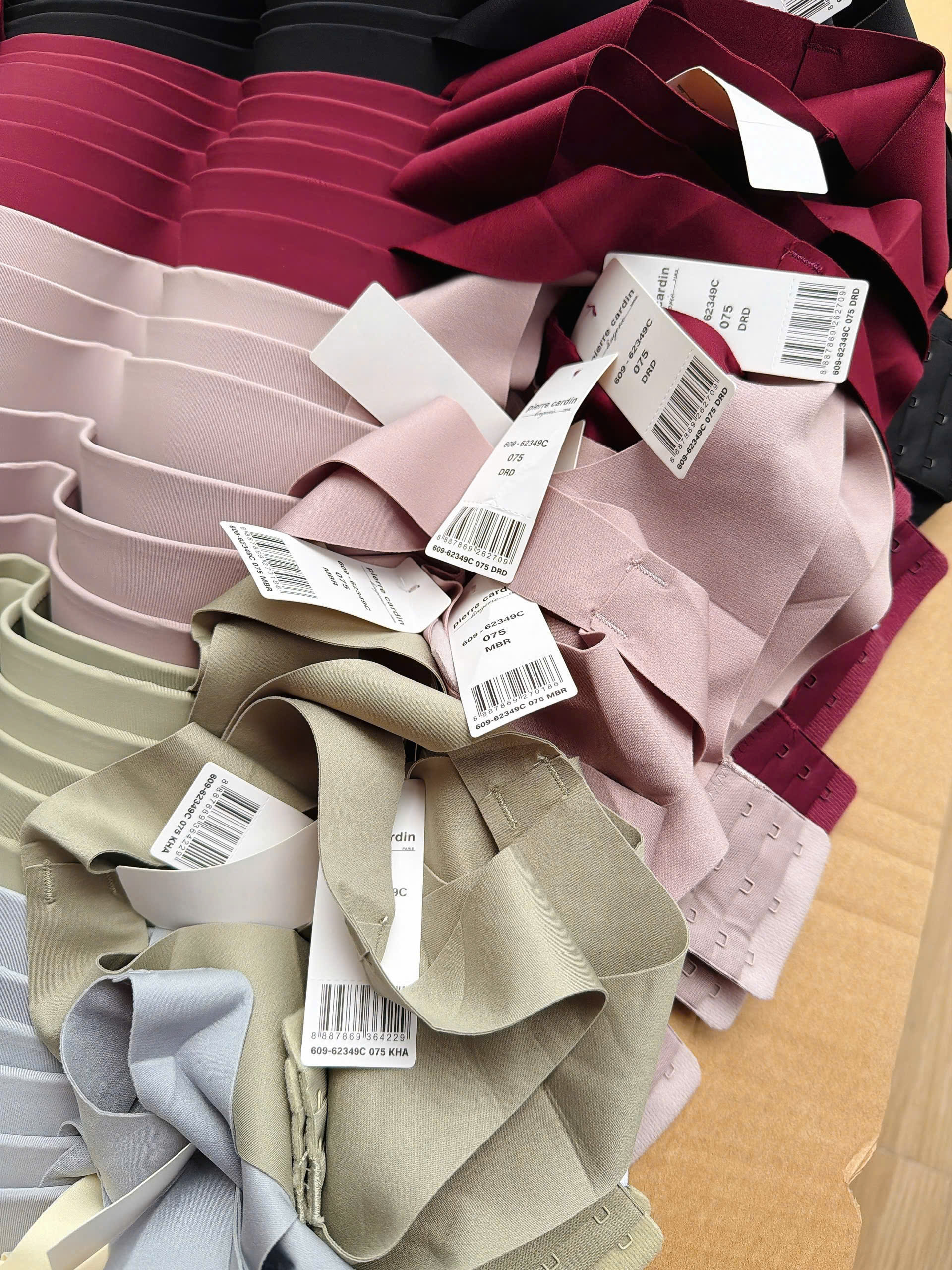 SET 2 ÁO CHIP QUẢ NGANG PIERRE CARDIN ( mix set ngẫu nhiên )_thumbnail_6