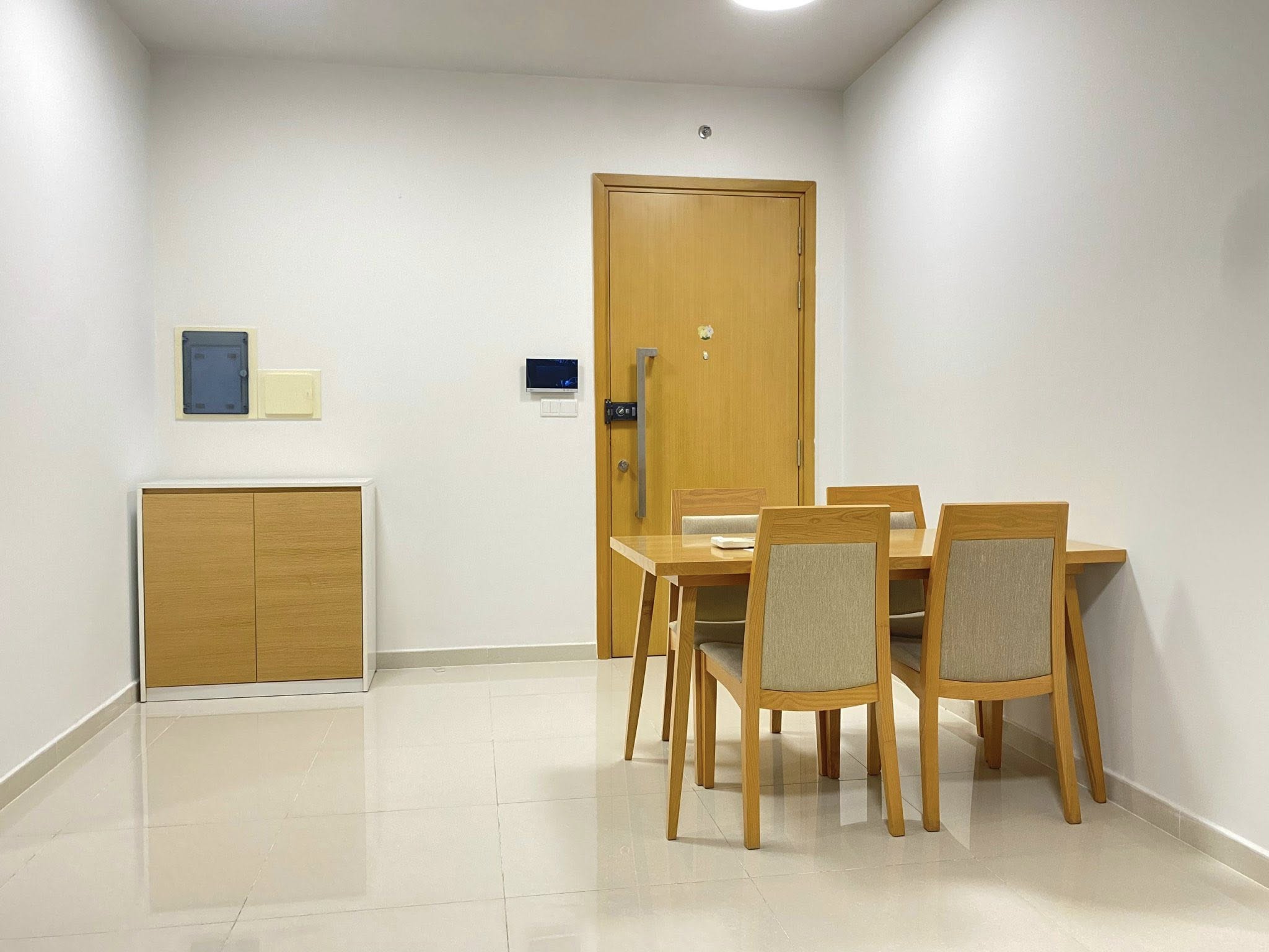 Sang nhượng căn hộ Vista Verde. nội thất đầy đủ giá bán tốt nhất thị trường