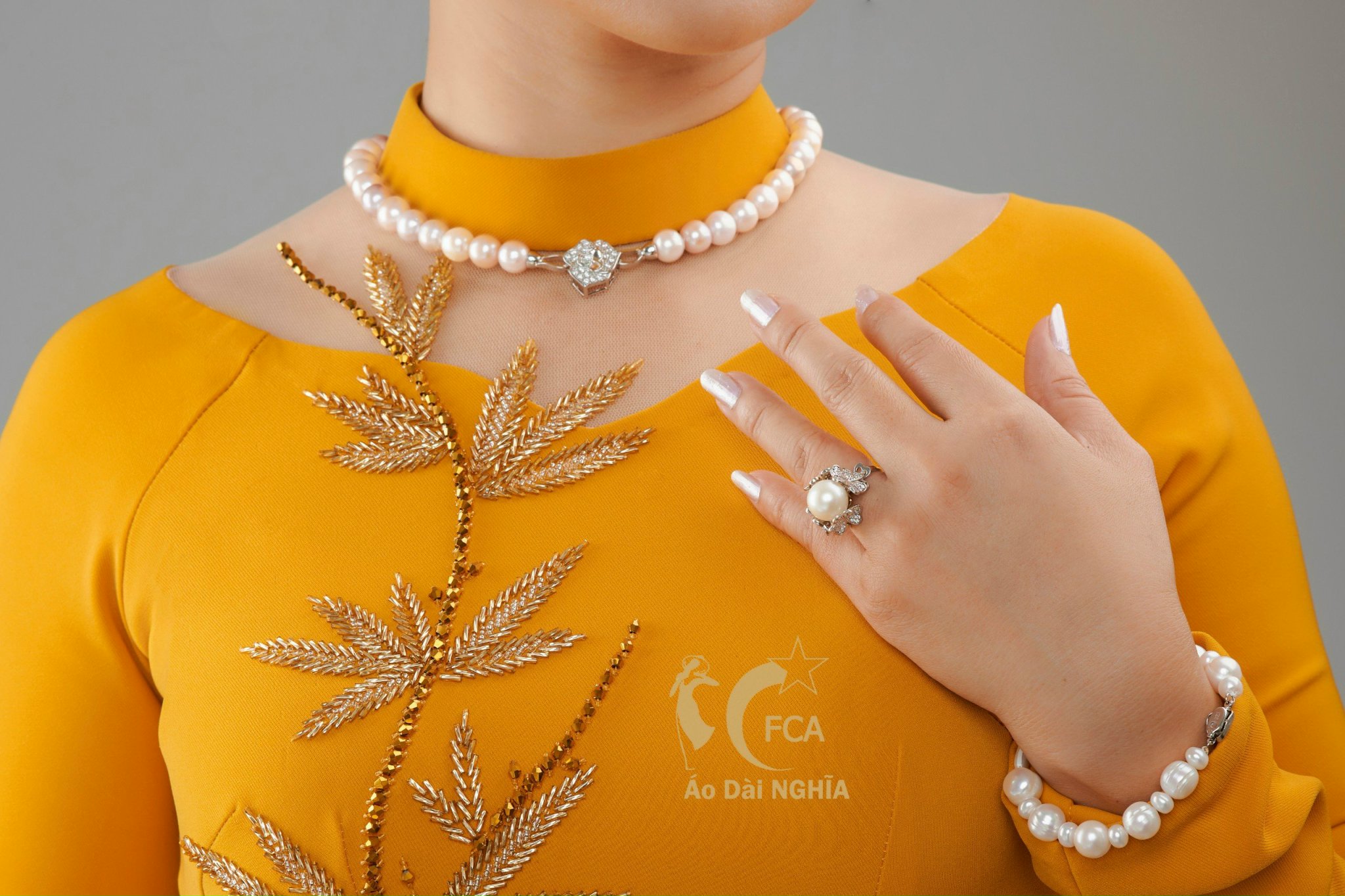 Áo dài mẫu một_thumbnail_2