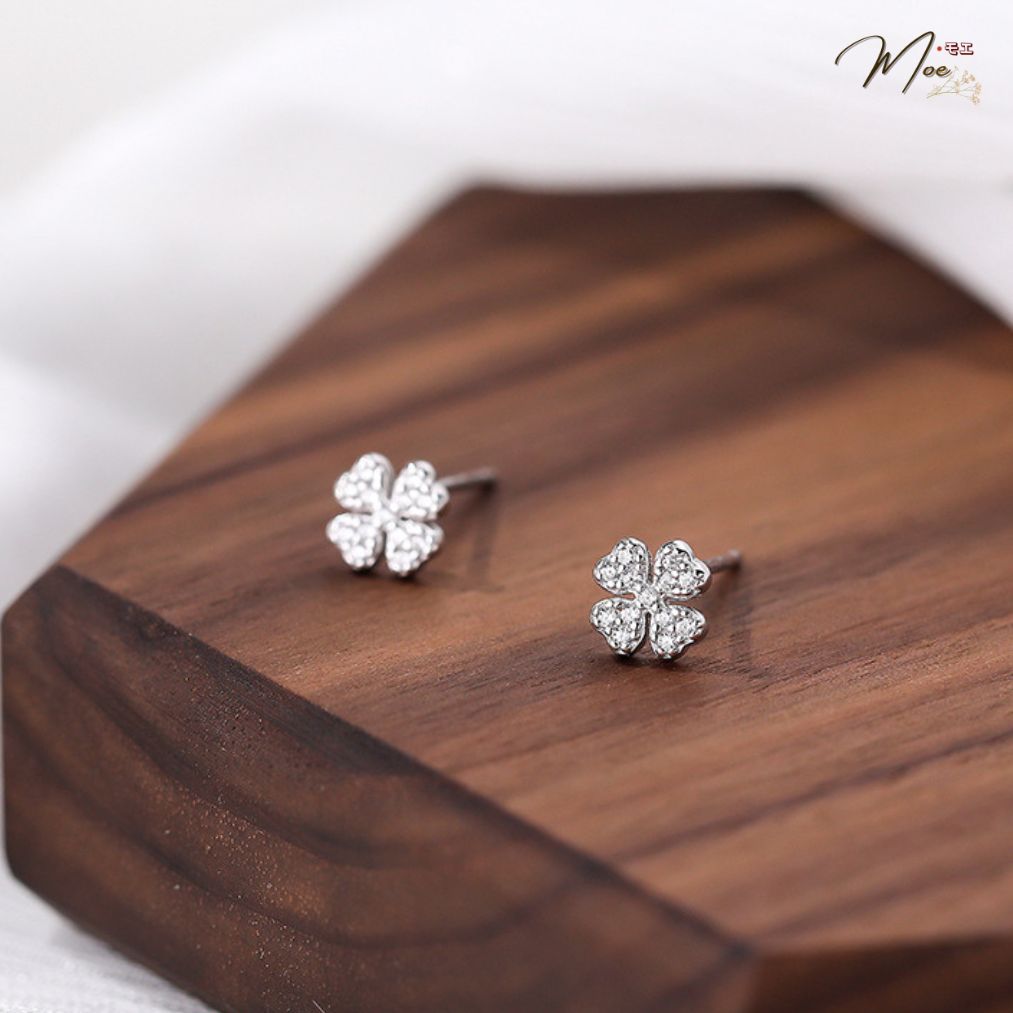 K11 - Khuyên tai cỏ 4 lá baby_thumbnail_2