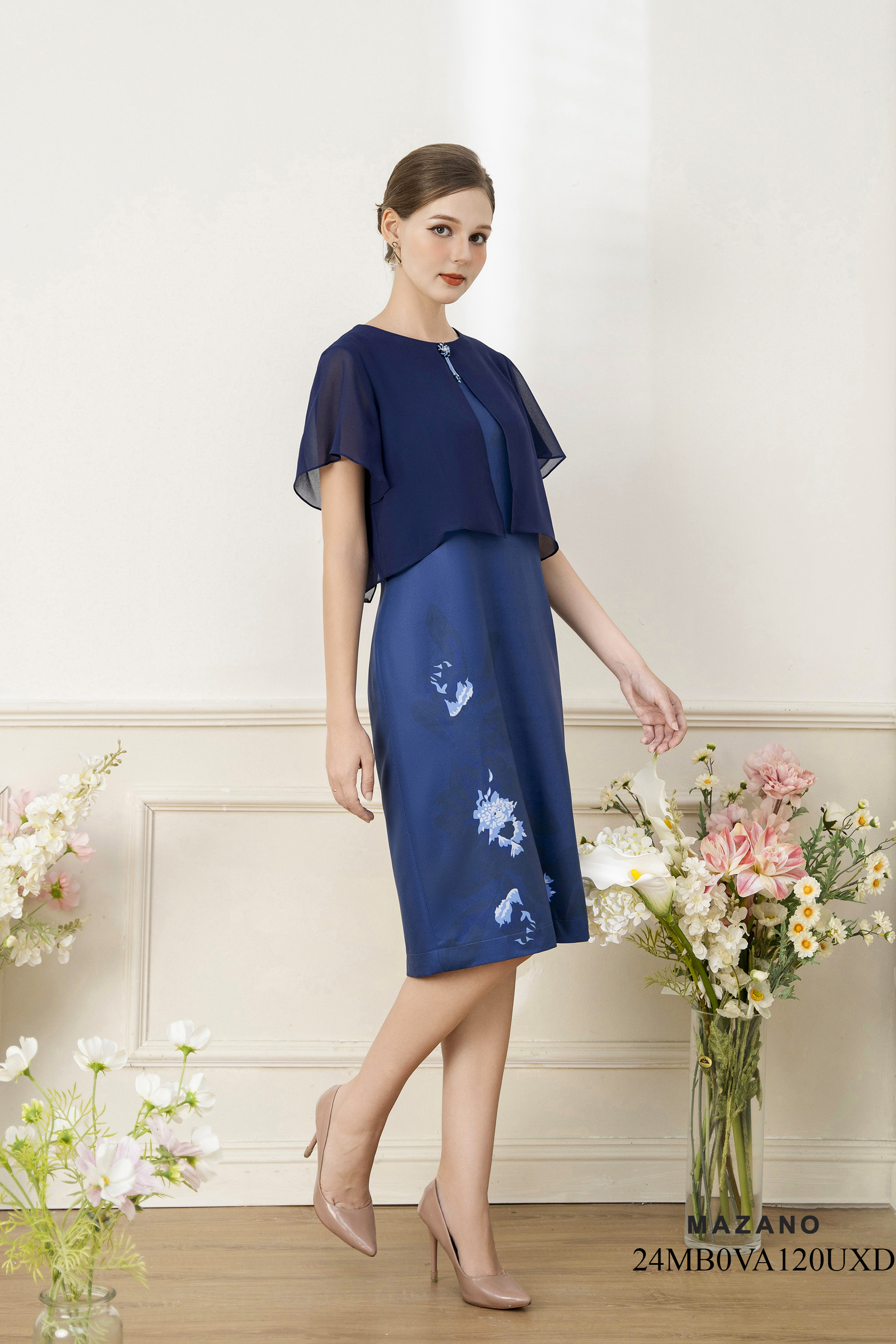 Váy Đầm Suông Vải thô mỏng phối Layer chiffon Hoạ tiết hoa cách điệu Cổ tròn Tay ngắn Dài qua gối