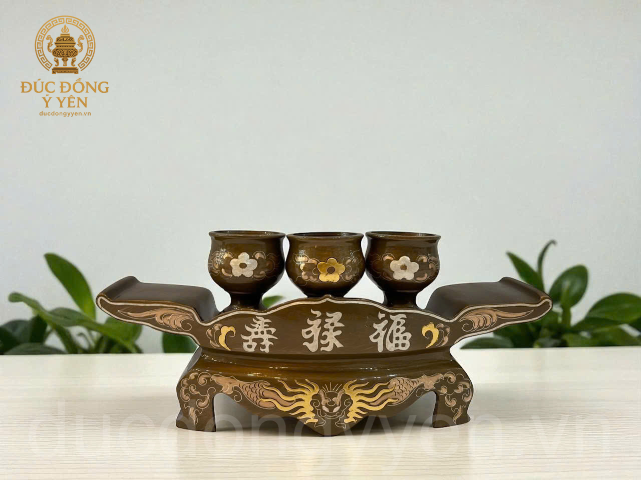 Ngai chén thờ khảm ngũ sắc đúc đồng đỏ _thumbnail_3