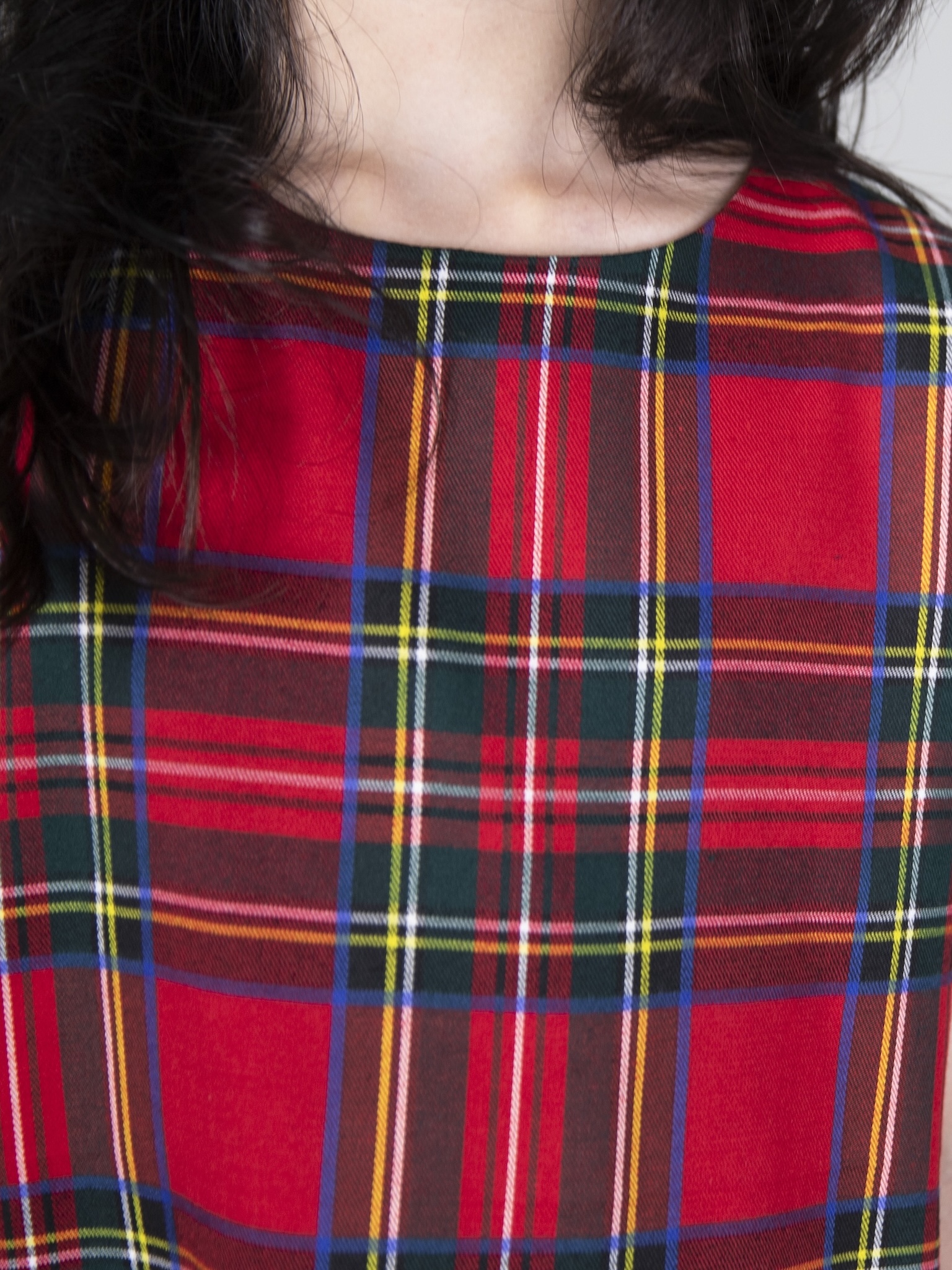 Váy dạ kẻ caro đỏ xanh_thumbnail_4