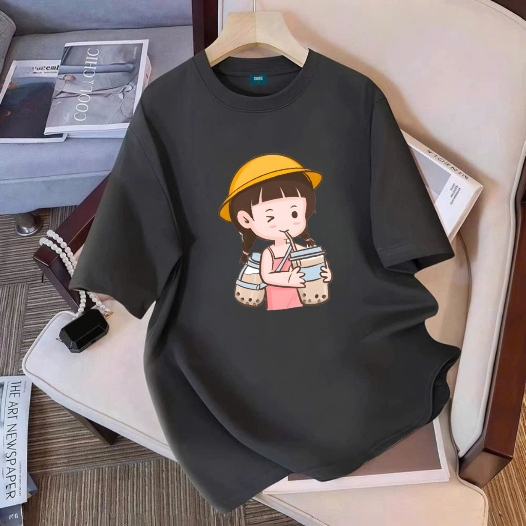 Áo thun unisex UX30-1175 bé gái uống trà sữa dáng oversized local brand WETEE_thumbnail_4