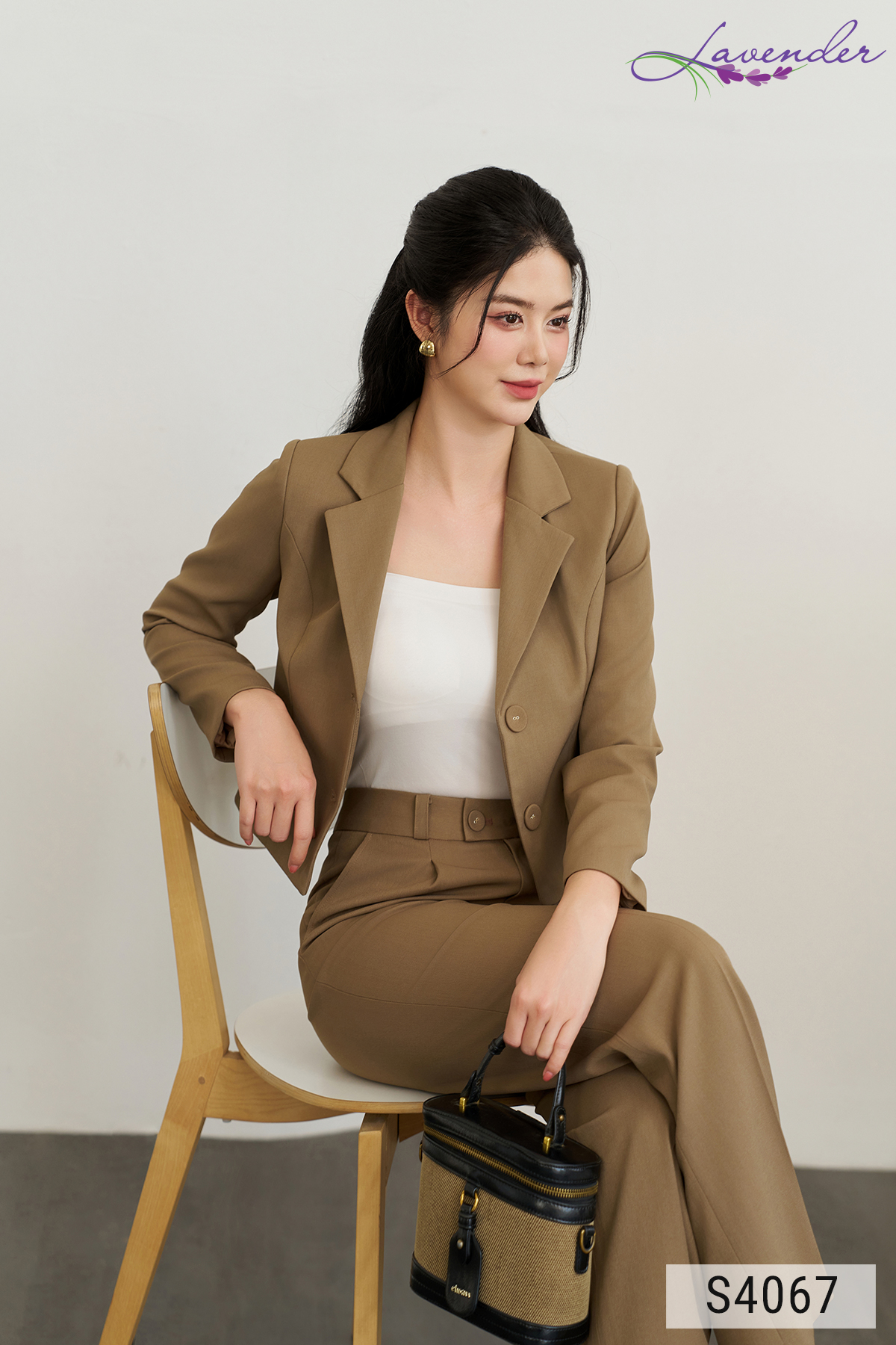 Áo vest nâu cổ ve V4067_thumbnail_2