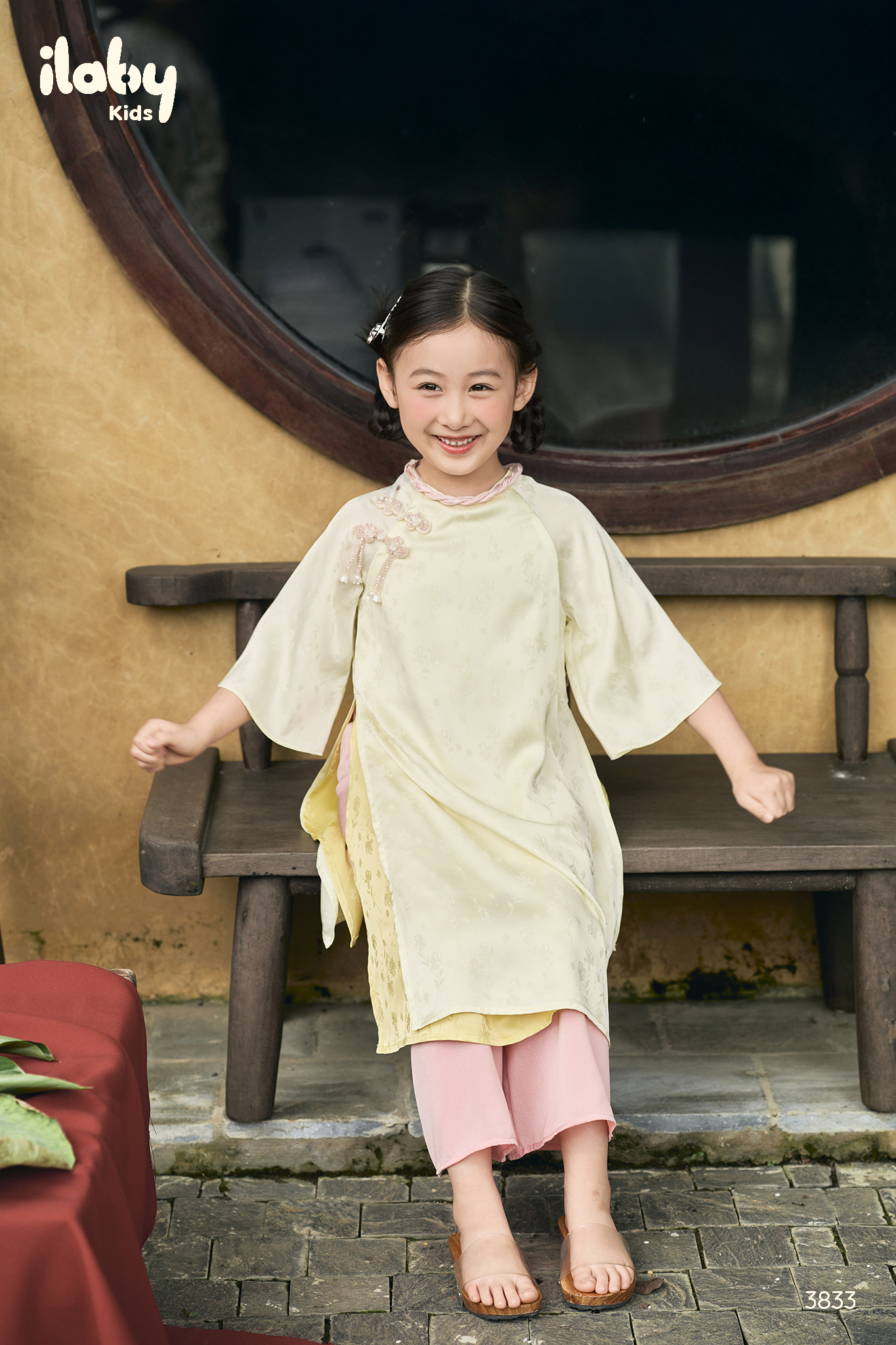 Áo dài  Giao Thanh_thumbnail_1