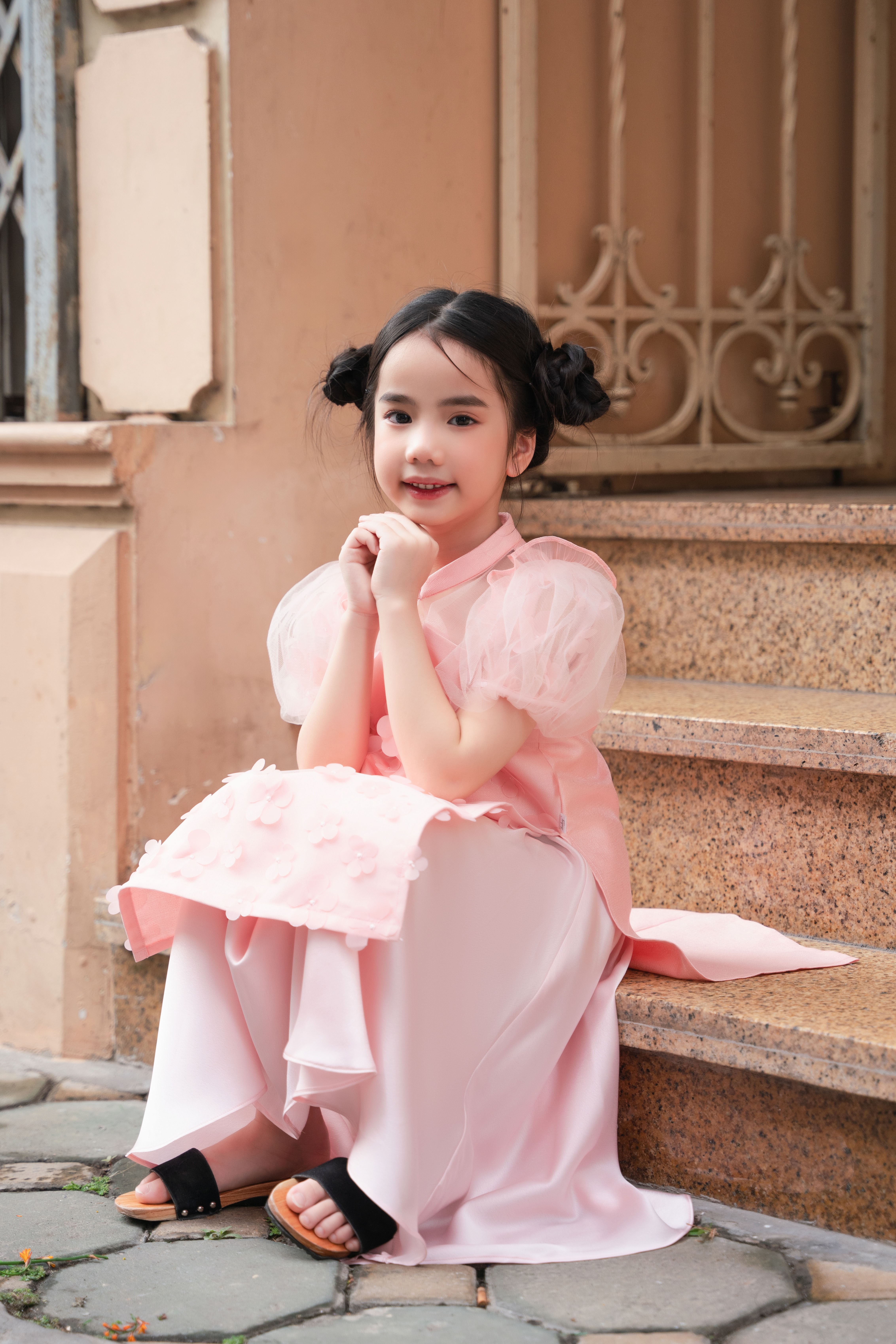 Áo dài Hồng Diễm_thumbnail_3