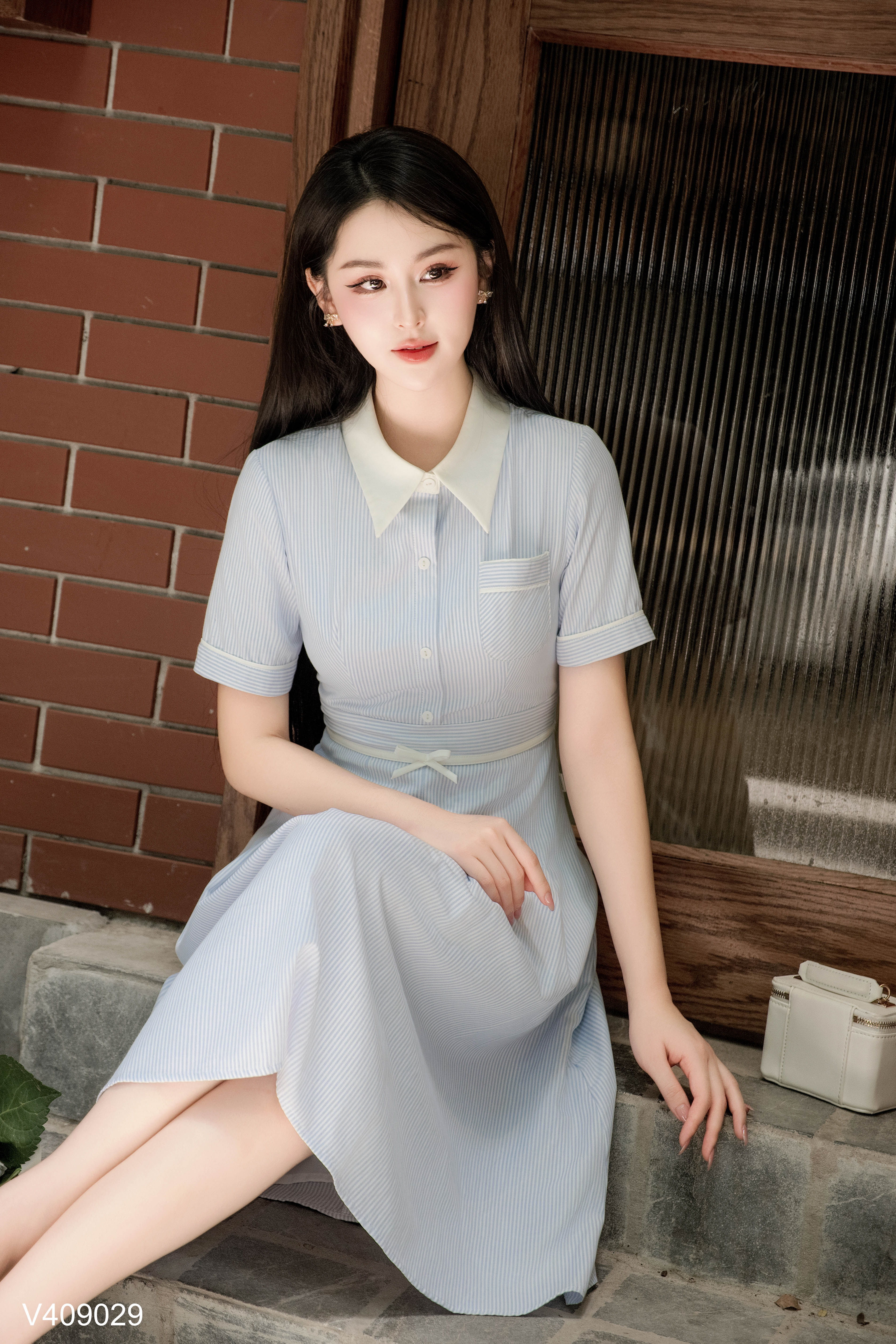 Váy kẻ xếp ly nơ eo_thumbnail_2