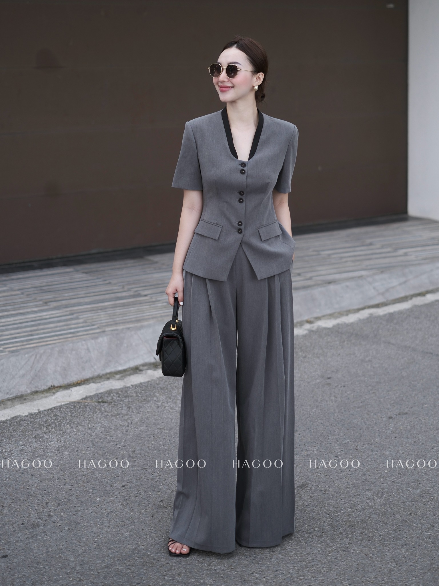 Set ký giả quần ống rộng phối cổ đen HAGOO_thumbnail_4
