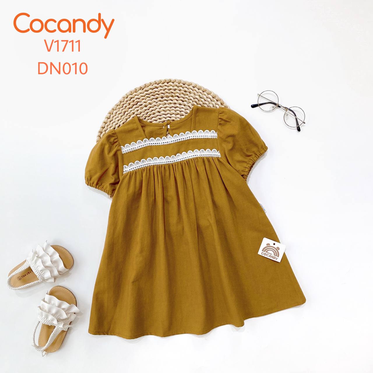 Váy babydoll NÂU ngực viền TRẮNG