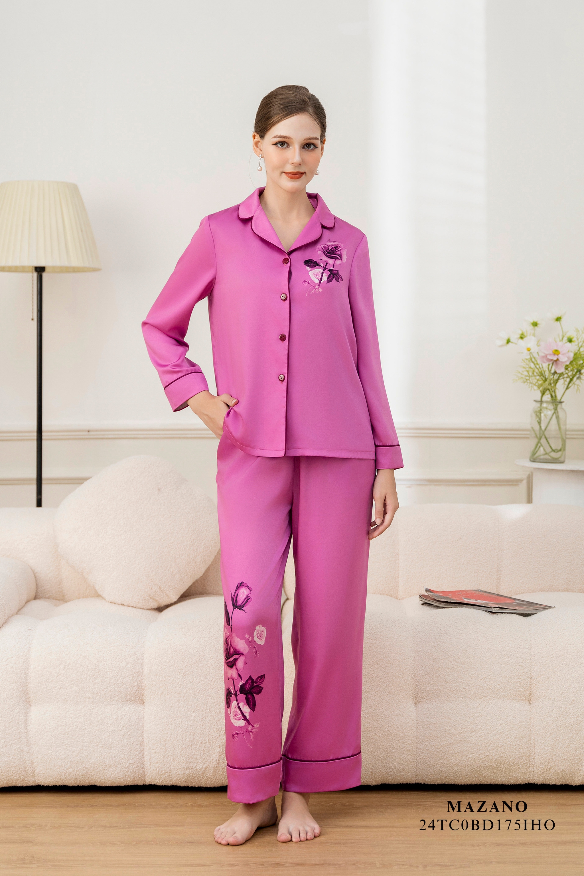 Bộ mặc nhà Vải lụa dày Hoạ tiết hoa hồng cách điệu Cổ bẻ Tay dài Dài đến đến mắt cá chân_thumbnail_0