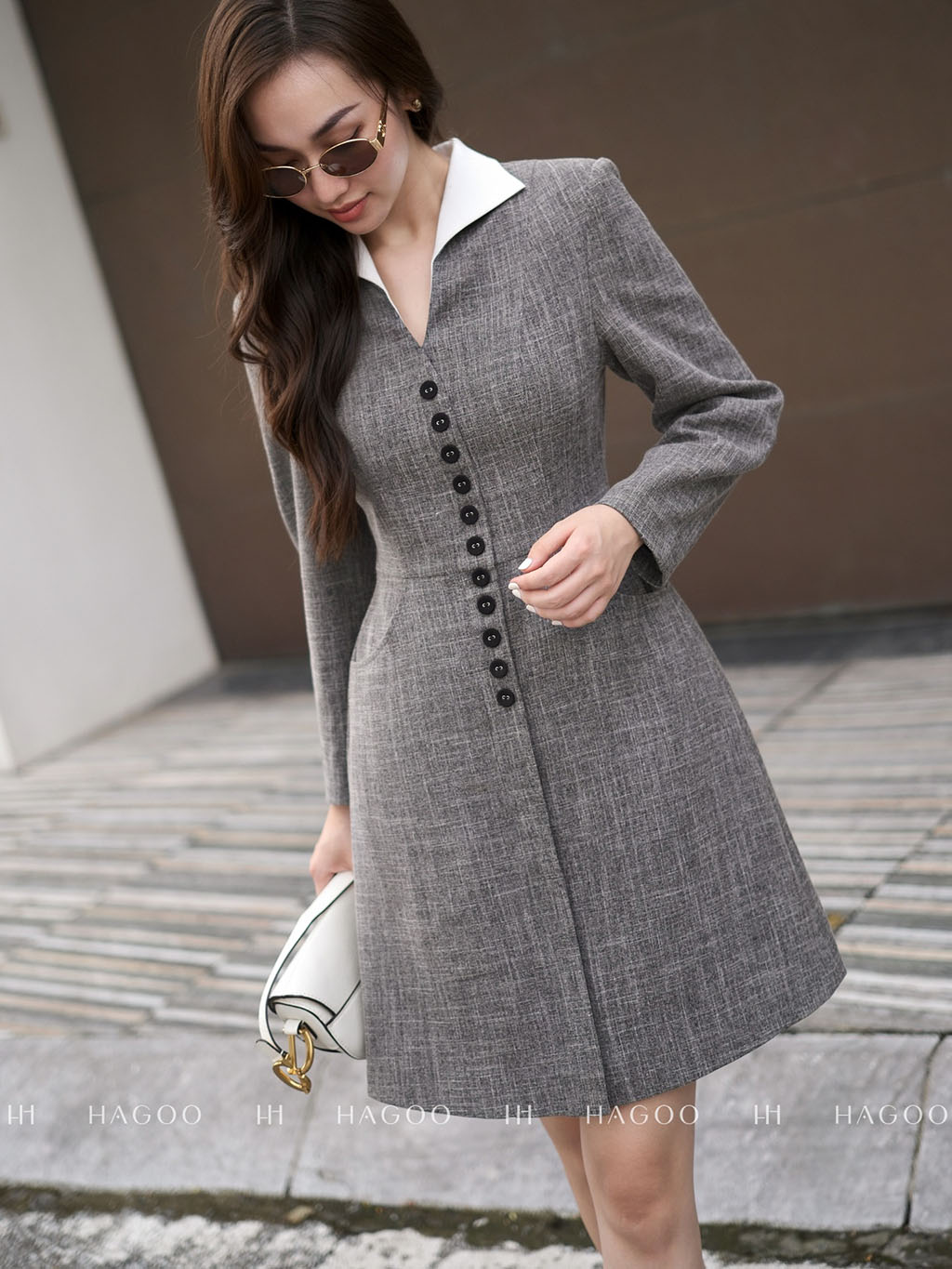 Váy ngắn chữ A cổ V vạt lật phối HAGOO_thumbnail_7