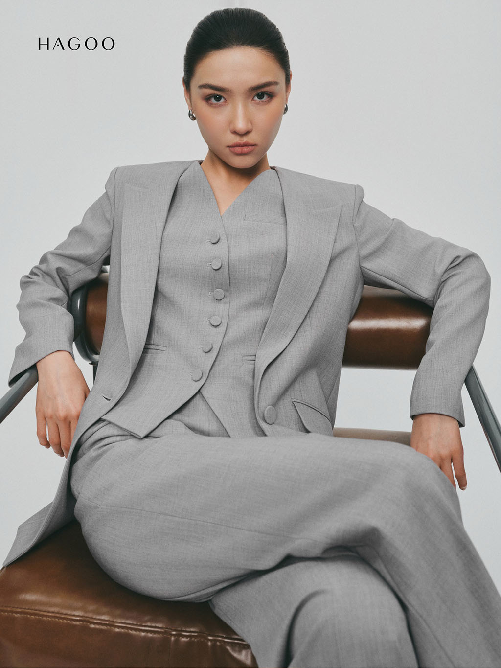 Blazer ve vếch nắp túi chéo HAGOO