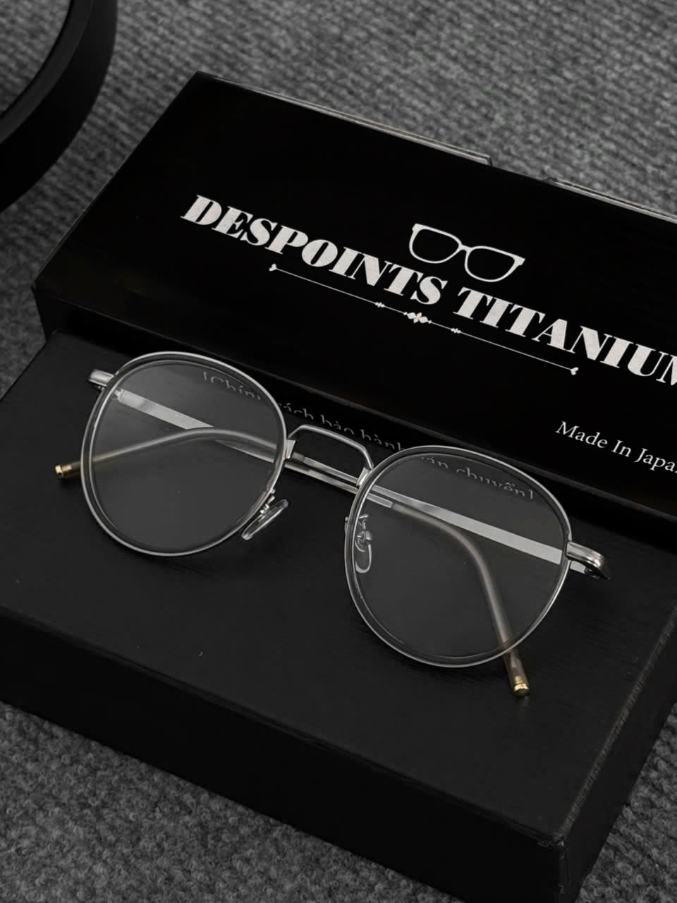 Despoints Titanium Model DP77 Vintage