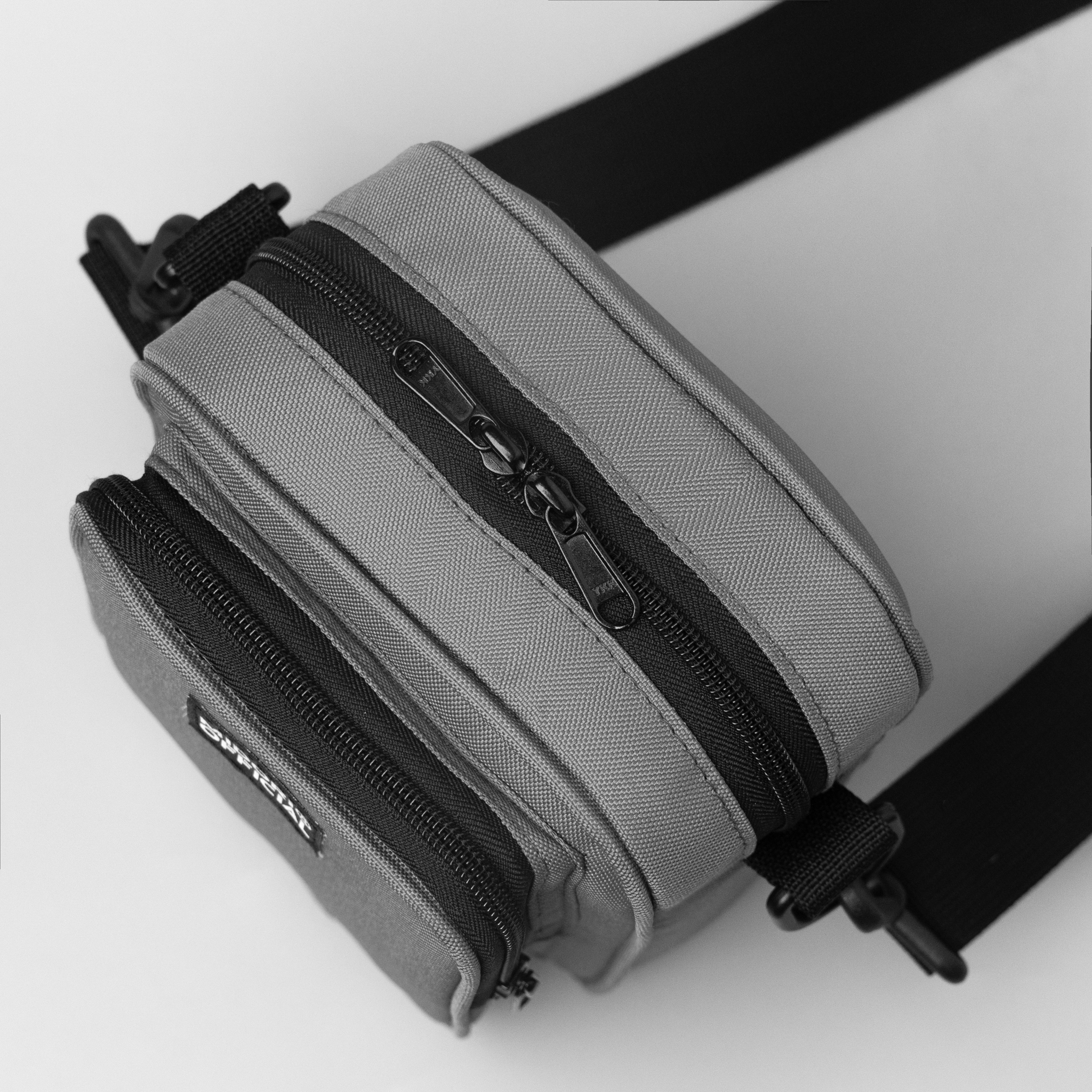 TÚI ĐEO CHÉO LEO_thumbnail_11