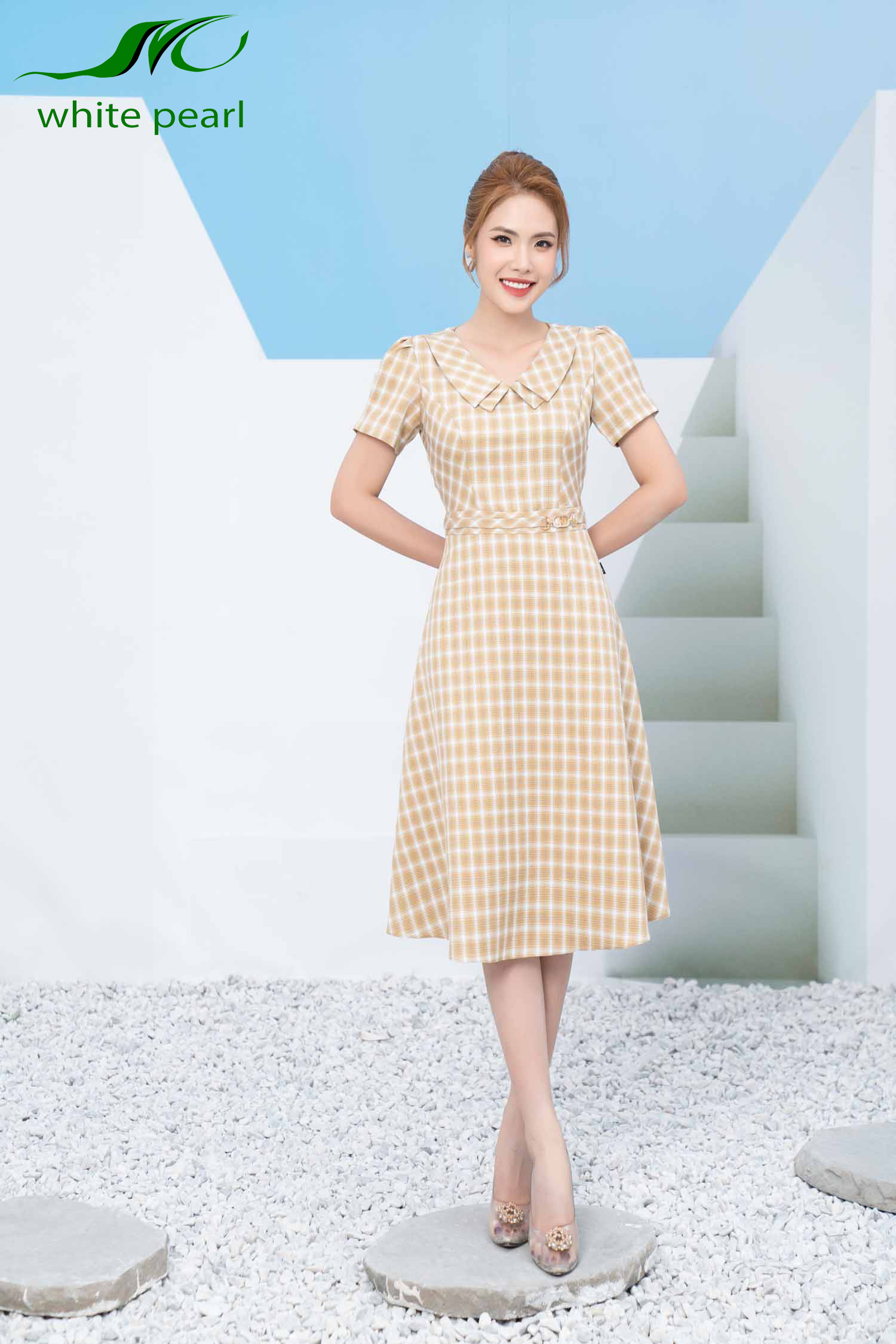 Đầm sen vuông 2 lá kẻ thời trang công sở cao cấp White Pearl