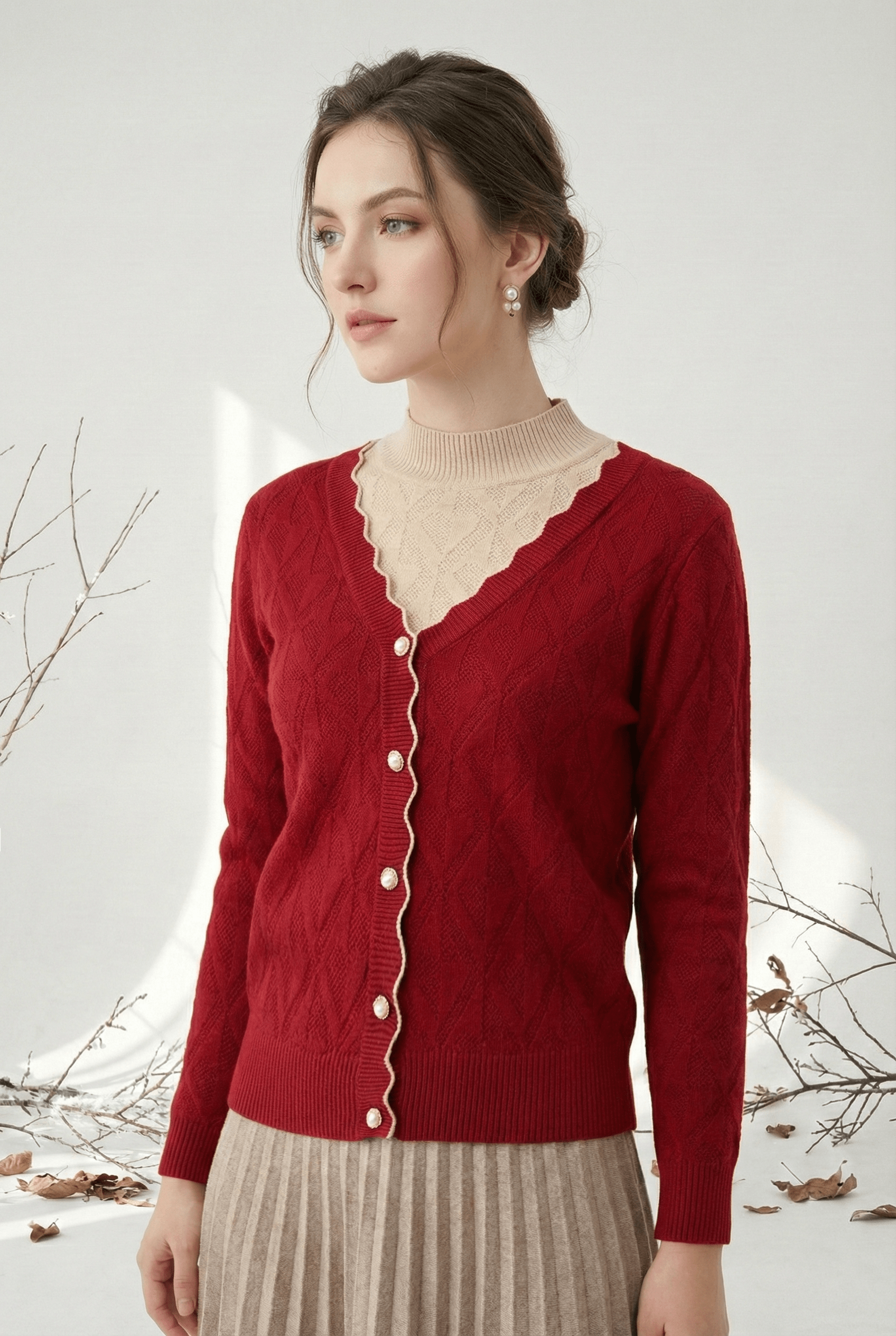 Áo len cổ lọ có trang trí khuy phối màu cổ_thumbnail_6