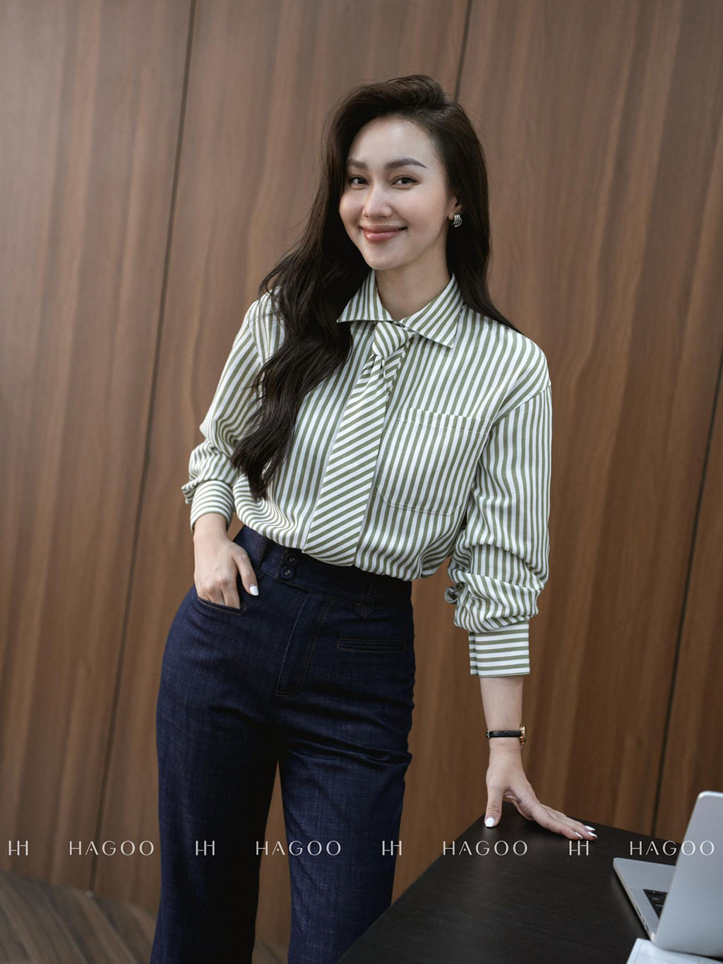 Sơ mi cà vạt cổ cánh nhạn HAGOO_thumbnail_4