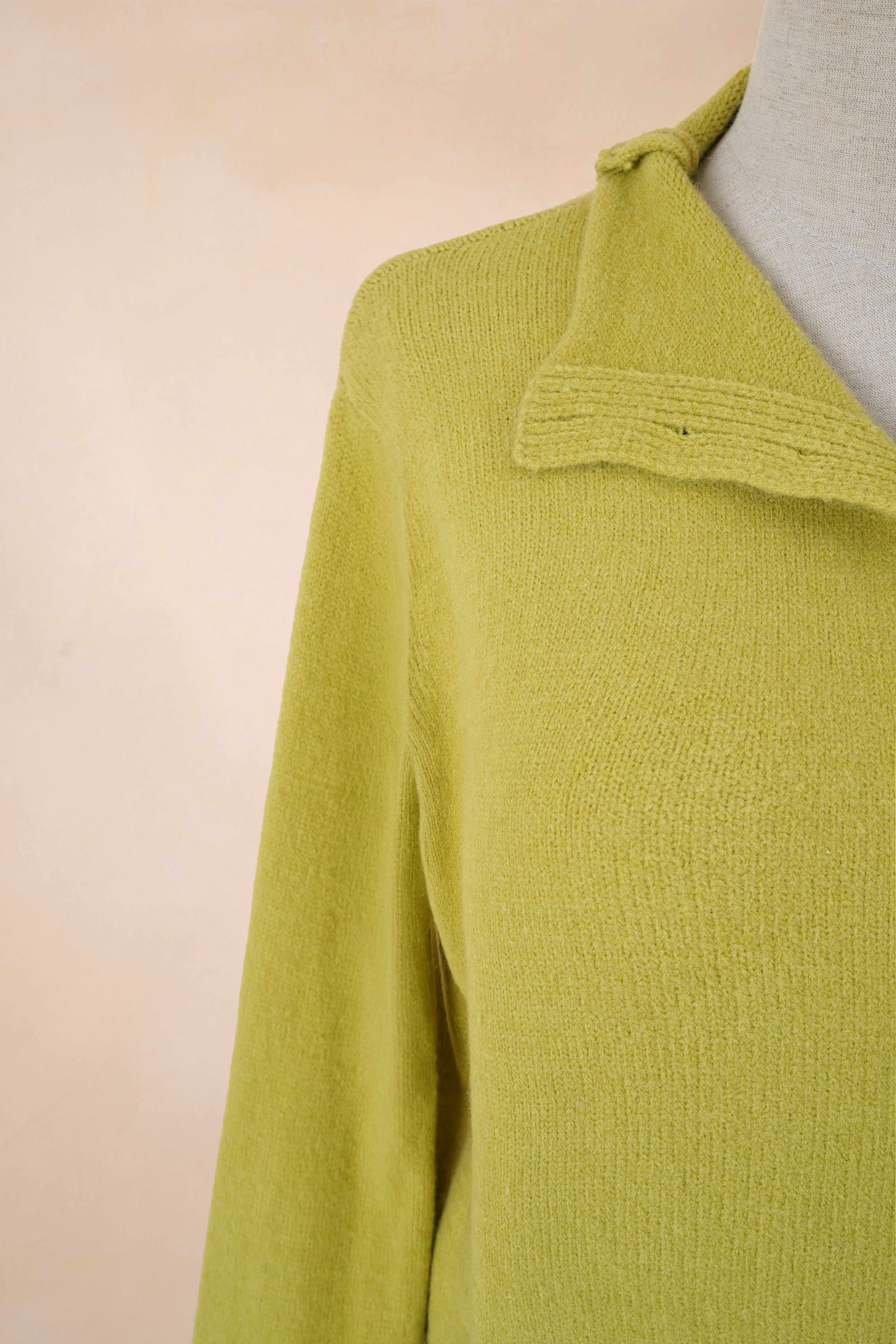 Áo Len Cổ Tròn Cúc Dọc_thumbnail_15