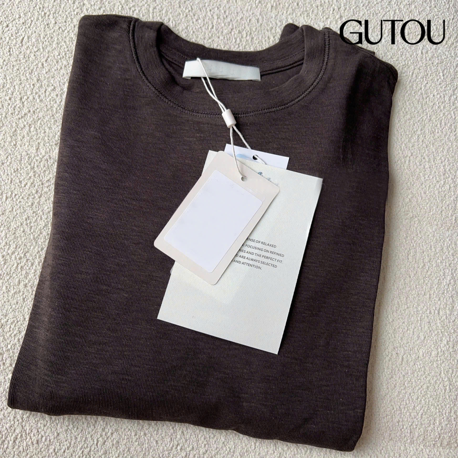 [ GUTOU ] Áo Thun Dài Tay Croptop Elio Basic_thumbnail_8