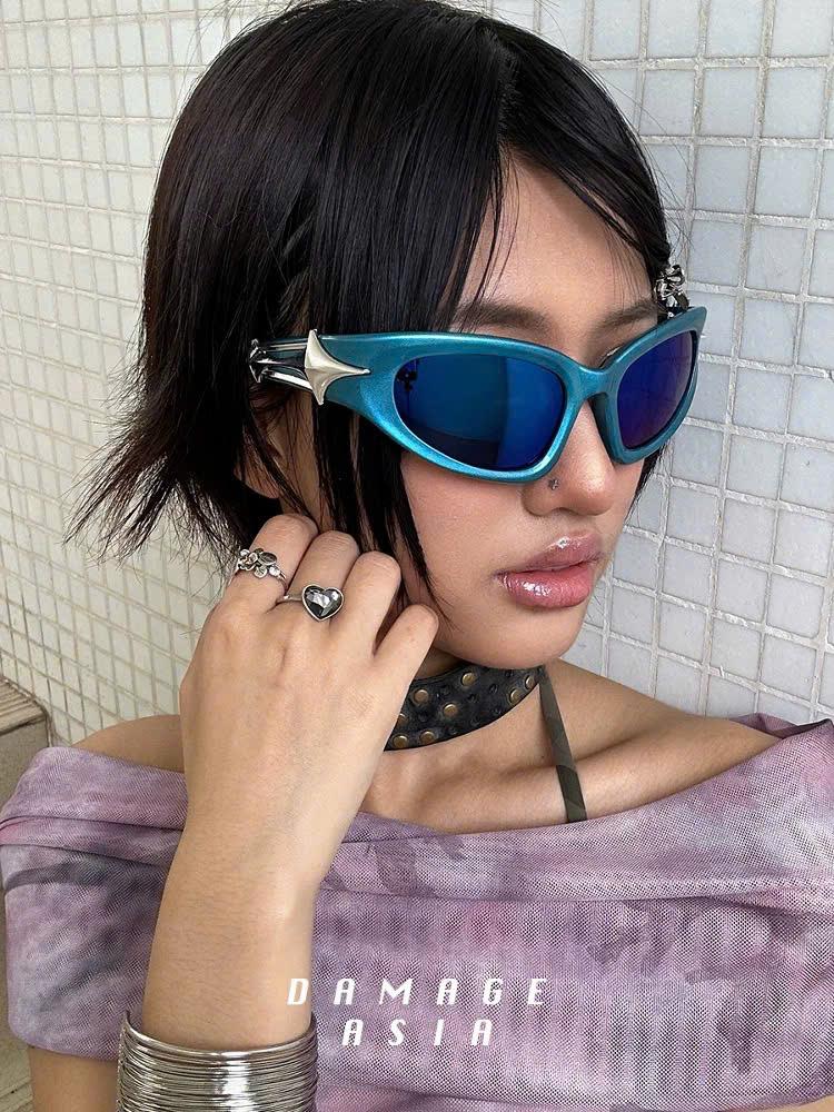 Kính mắt chất chơi sao xanh_thumbnail_1