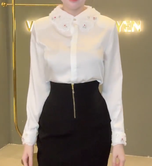 Sơ Mi Cổ Sen Phối Đá