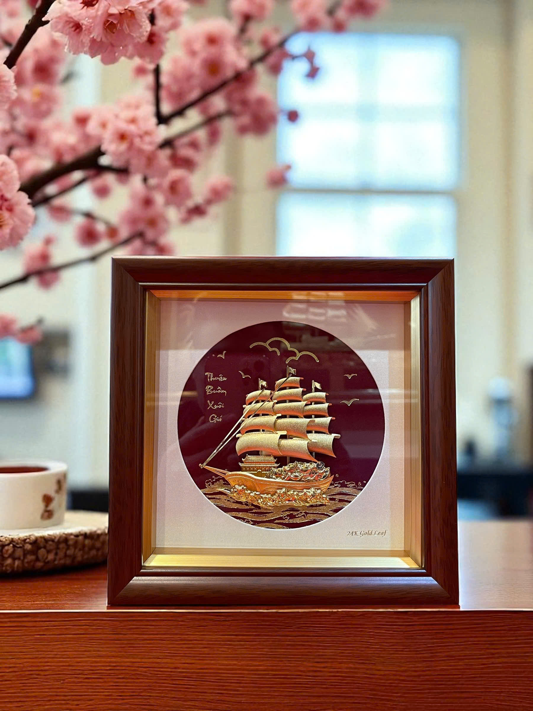 Tranh thuyền thuận buồm xuôi gió 20 cm x 20cm mạ vàng 24k_thumbnail_2