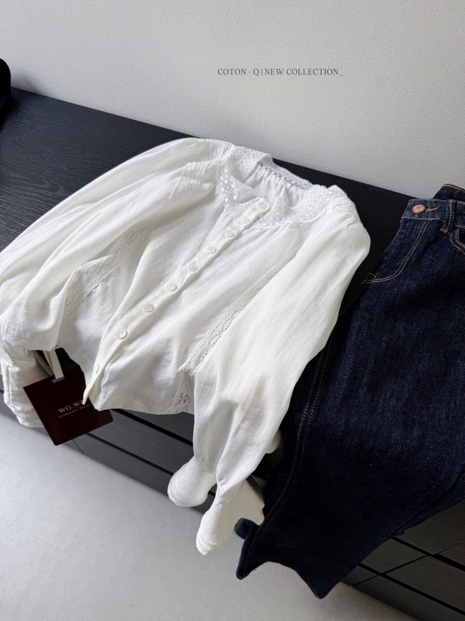 Áo tay loe phối cổ ren_thumbnail_15