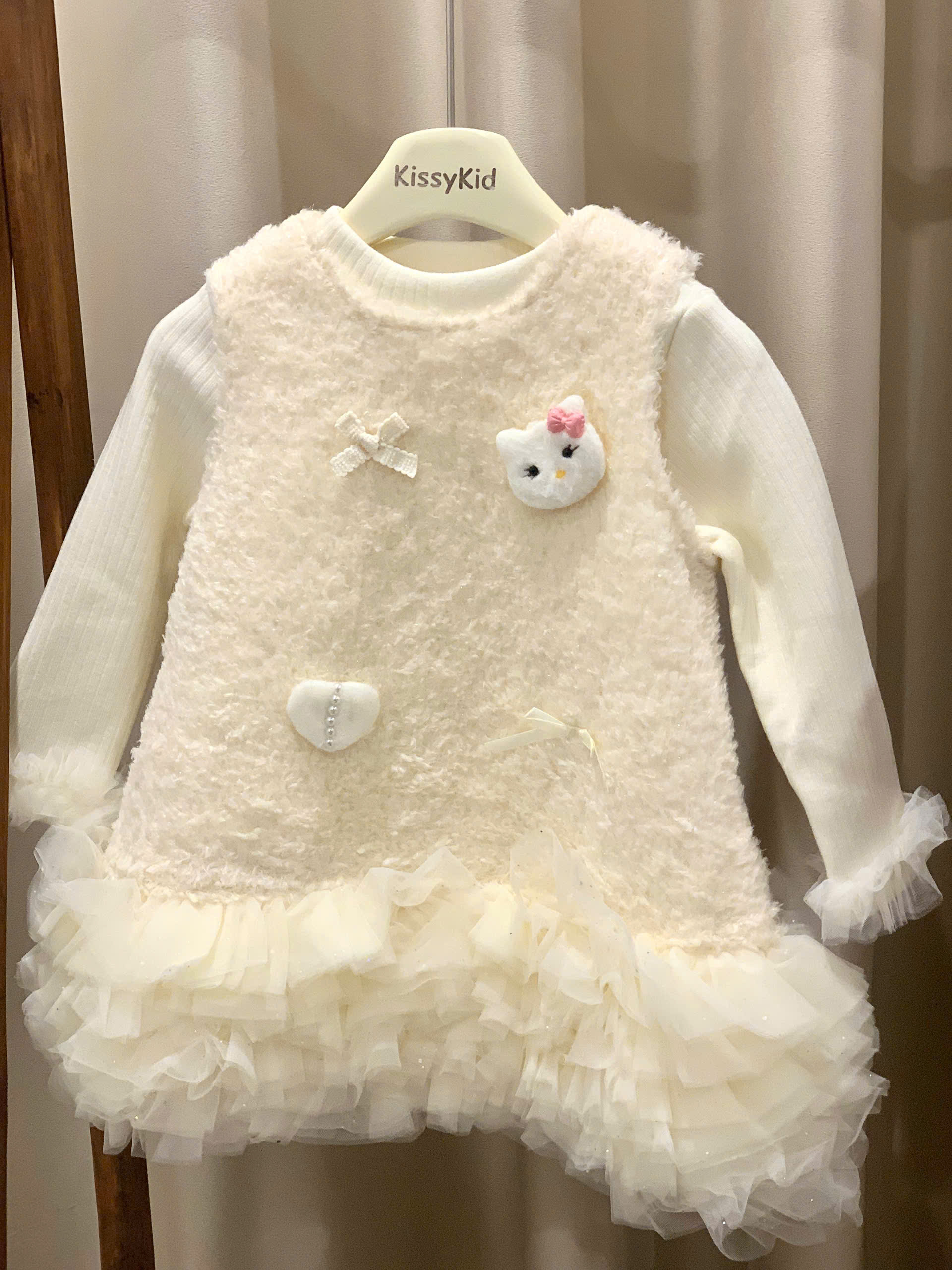 (V51) Set váy trắng áo và váy đều có lót siu đẹp_thumbnail_0