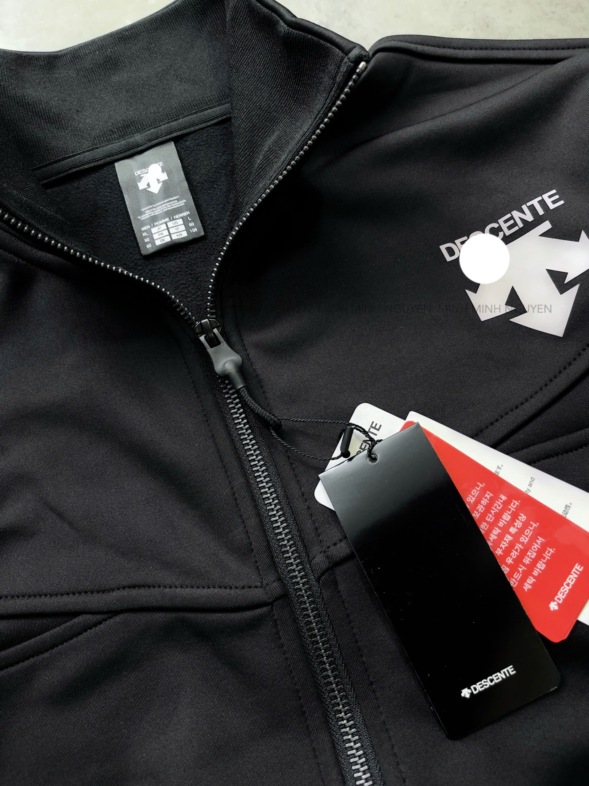 AO KHOAC DESCENTE_thumbnail_8