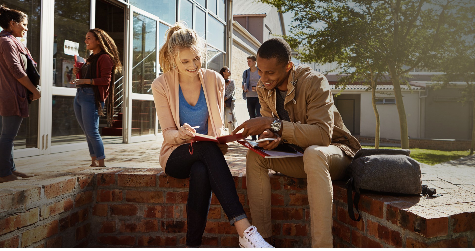 Primary School Encourages Students to Wear Slippers in Class