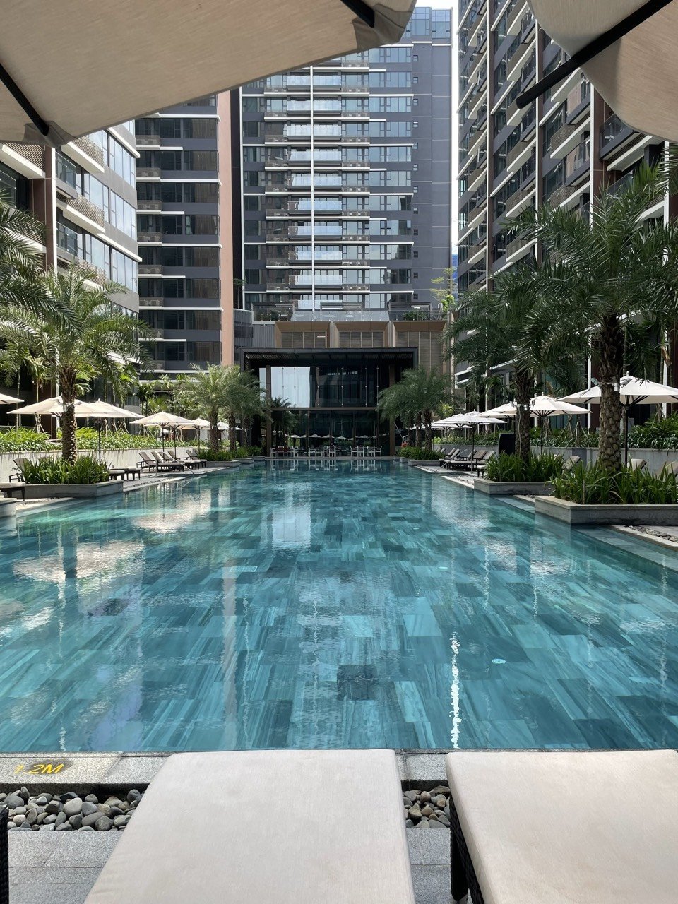 Gía siêu tốt cho căn 2 phòng ngủ 94m2 full nội thất tại The River_thumbnail_3