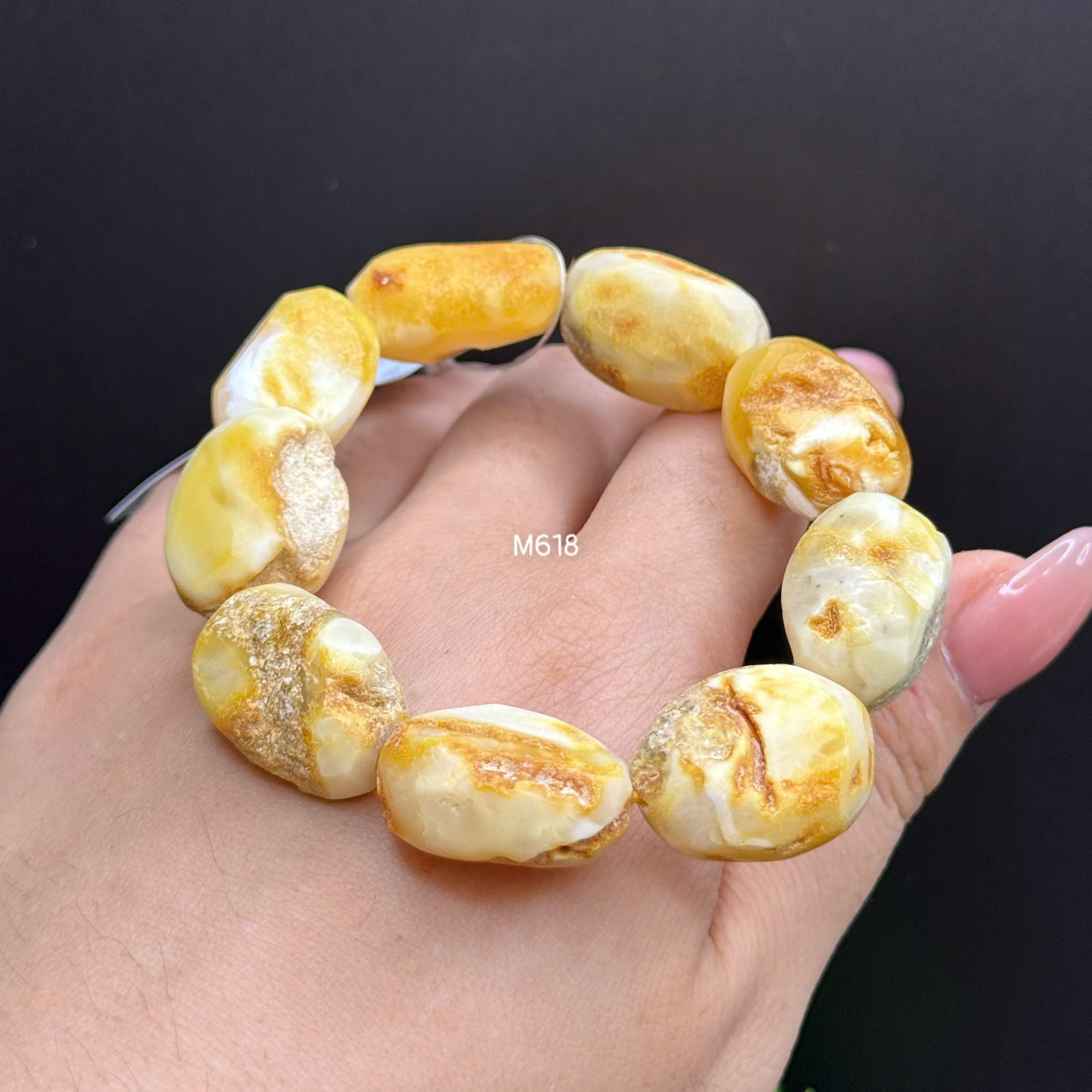 Lắc Tay Hổ Phách Bạch Thô - M618_thumbnail_2