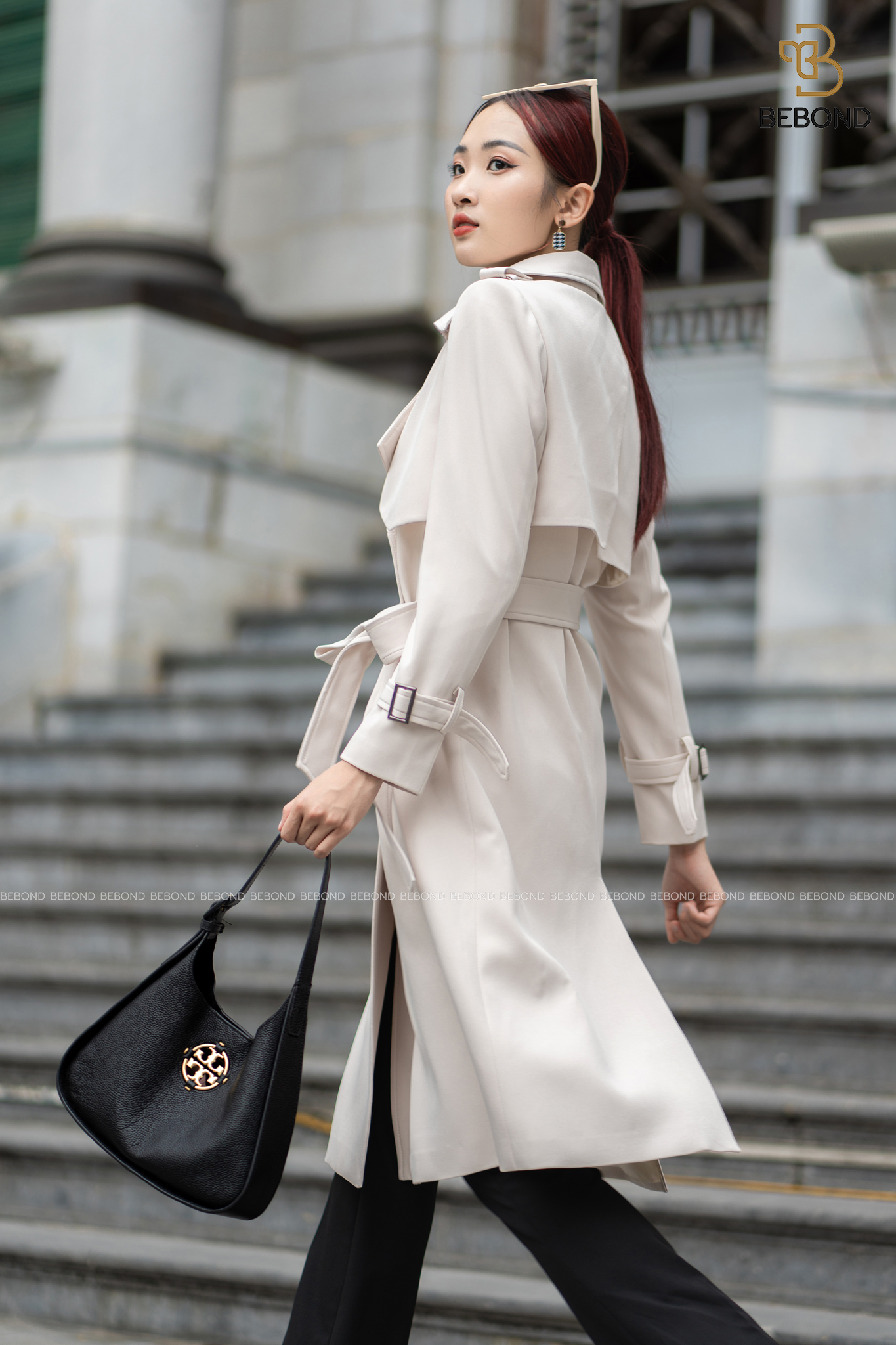 ÁO MANGTO DÁNG DÀI MÀU KEM Serena