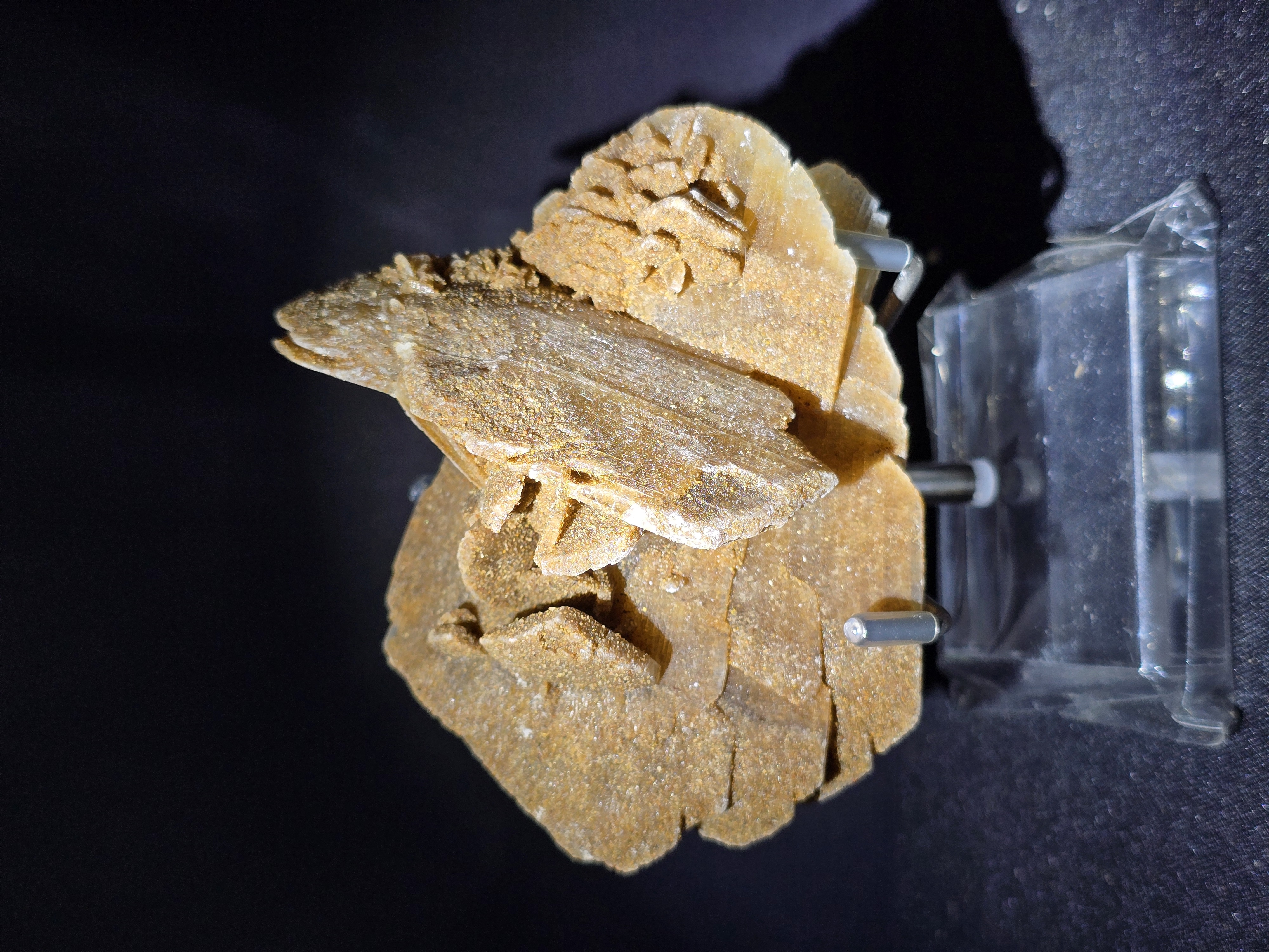 Tinh Thể Hoa Hồng Sa Mạc Desert Rose (có phản ứng UV) - Nội Mông_thumbnail_12