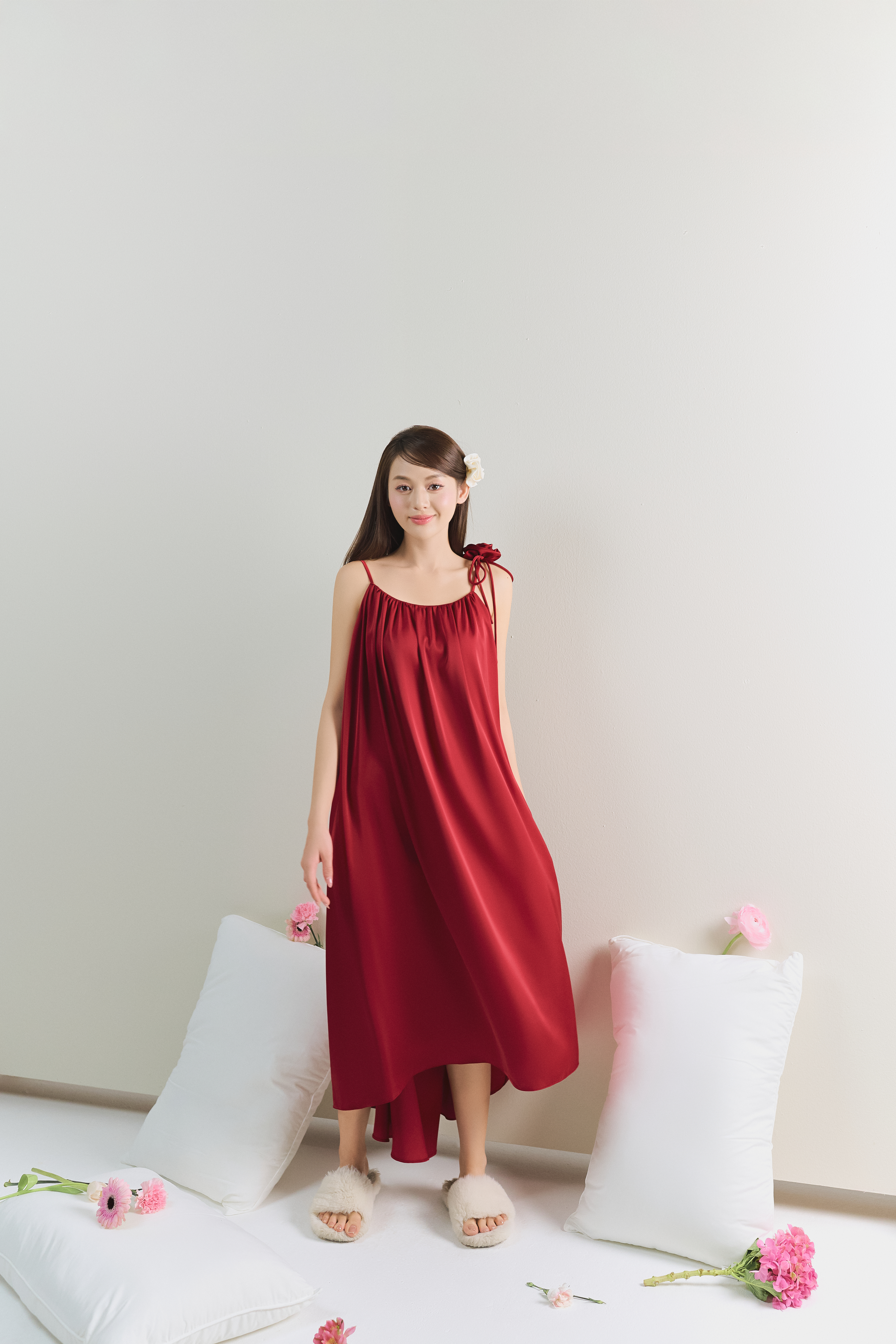 Váy lụa 2 dây dài V39_thumbnail_5