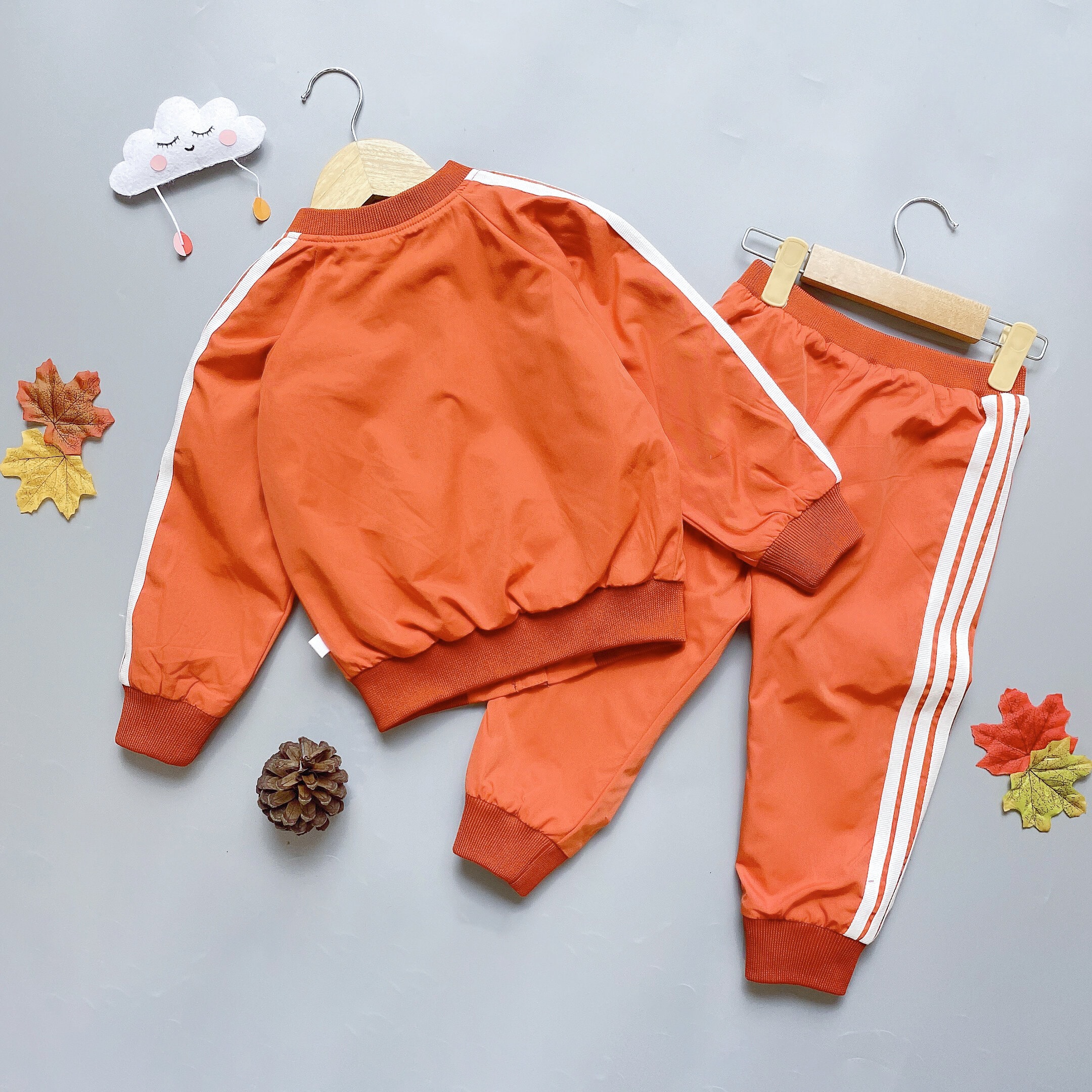 Bộ gió thể thao viền sọc_thumbnail_7