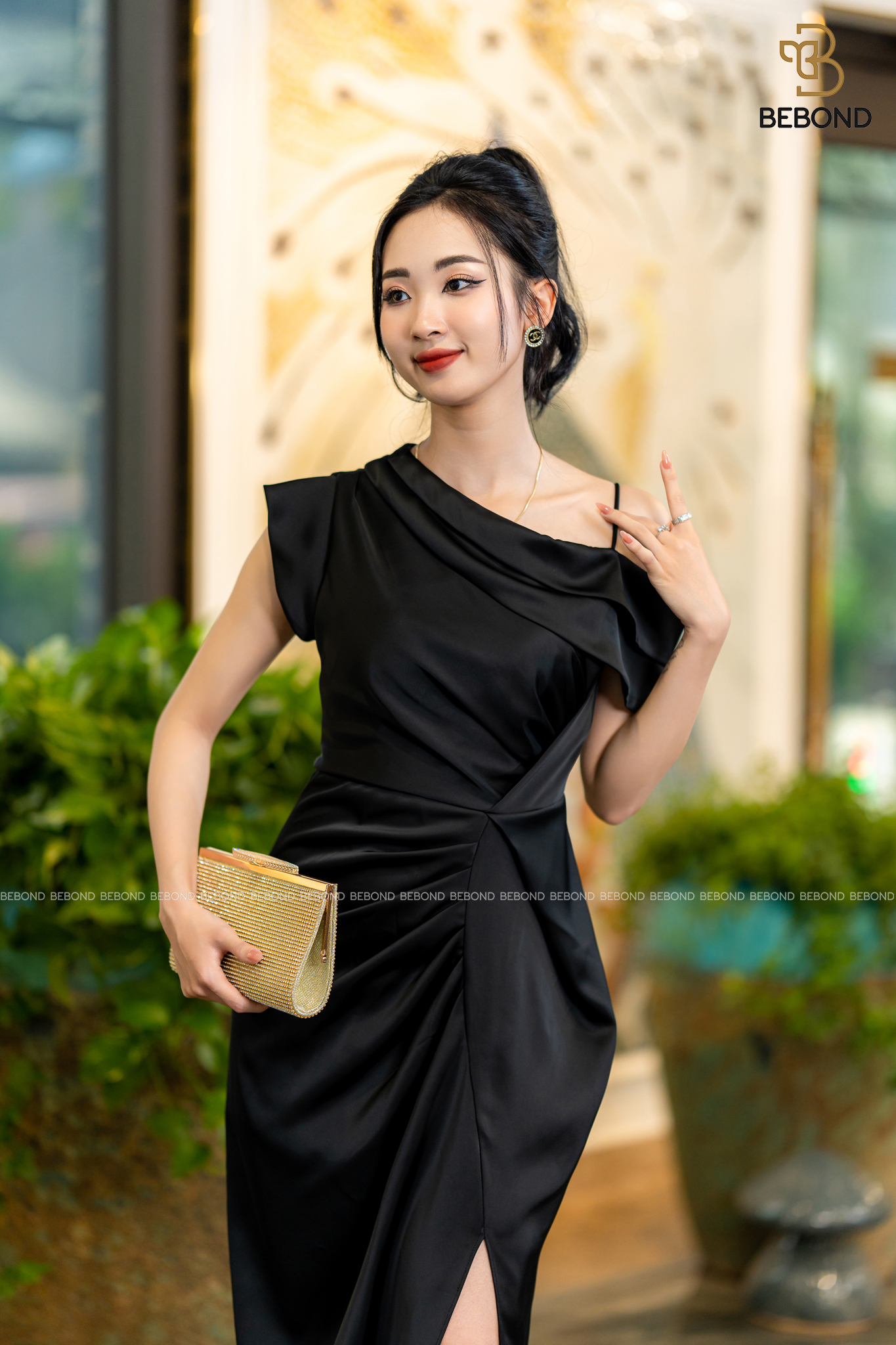 ĐẦM LỤA DỰ TIỆC MÀU ĐEN - DIAMOND DRESS