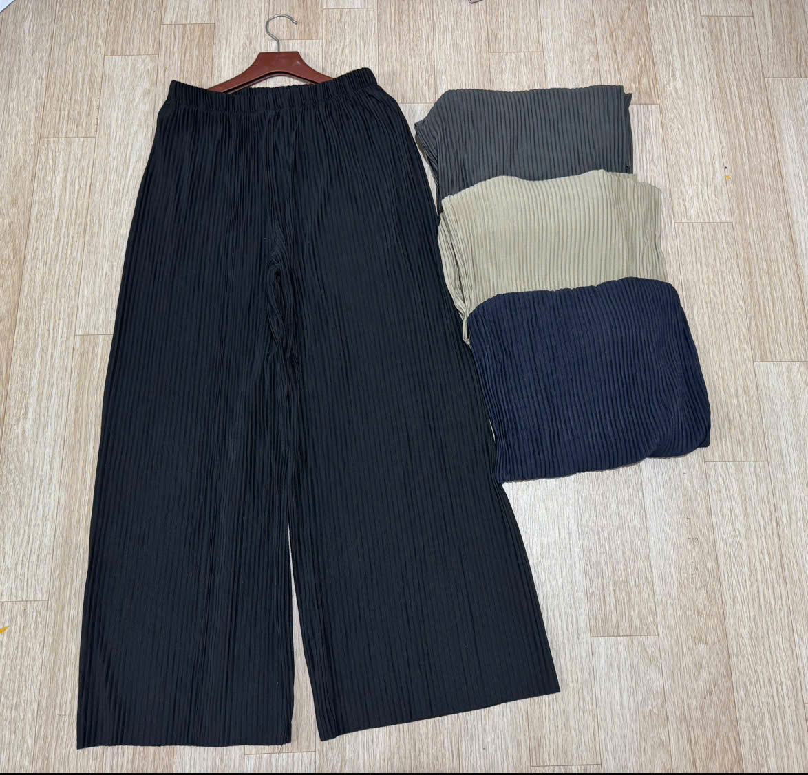 Q13 QUAN NU TOPTEN (A11-4)_thumbnail_2