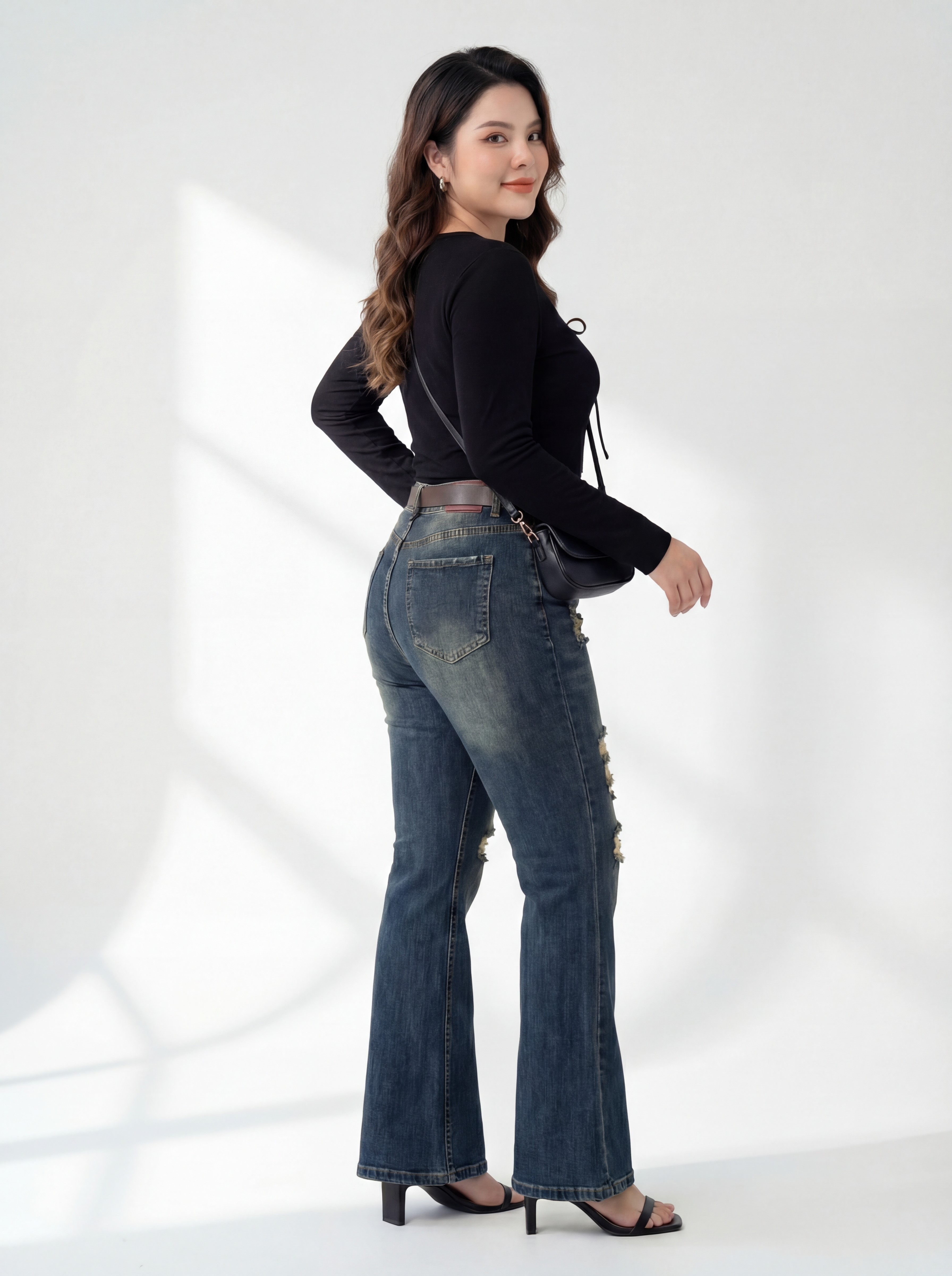 BIGSIZE - Quần jean ống loe rách T-QJ514_thumbnail_2