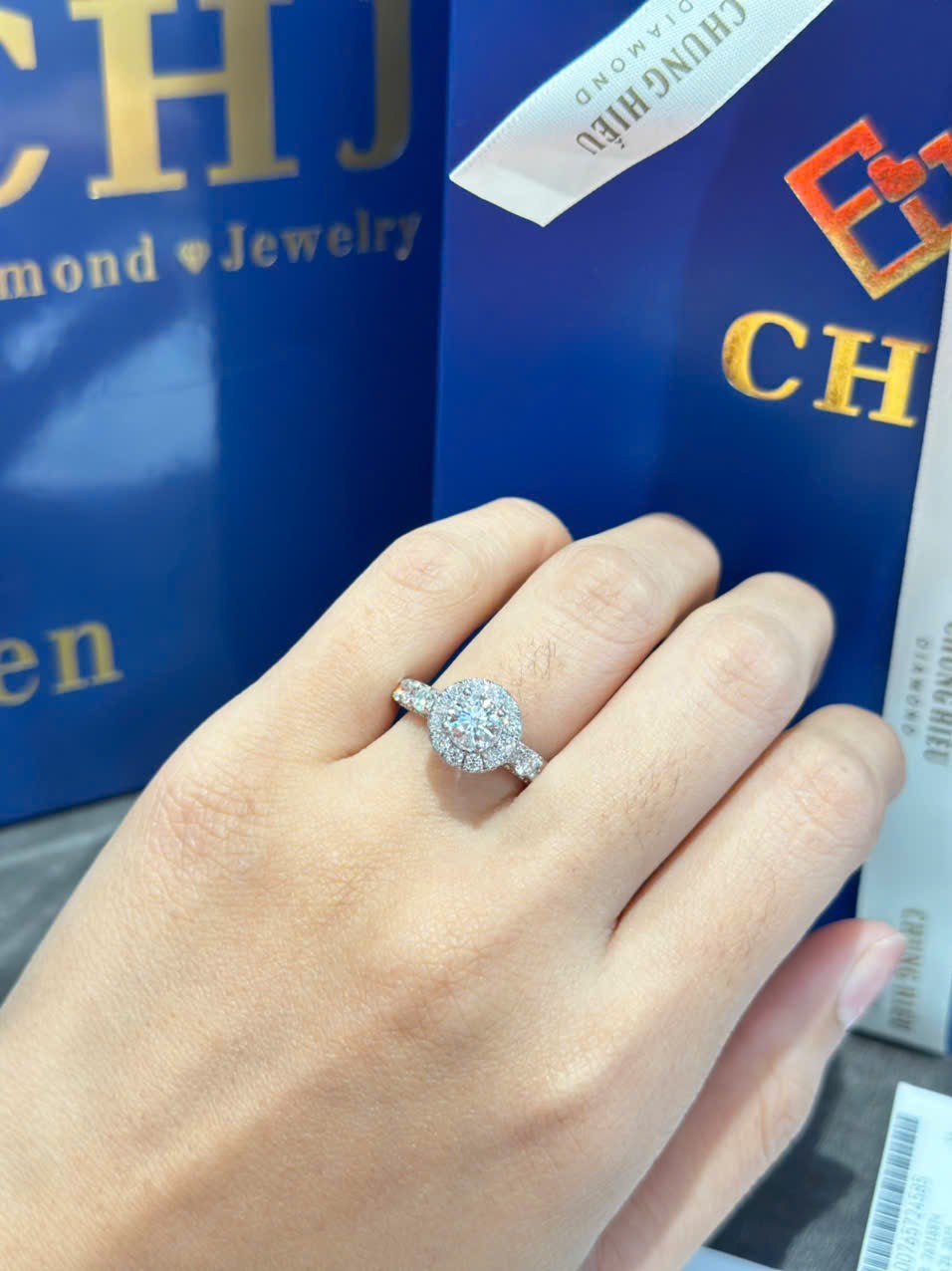 Nhẫn Kim Cương Chủ 5ly