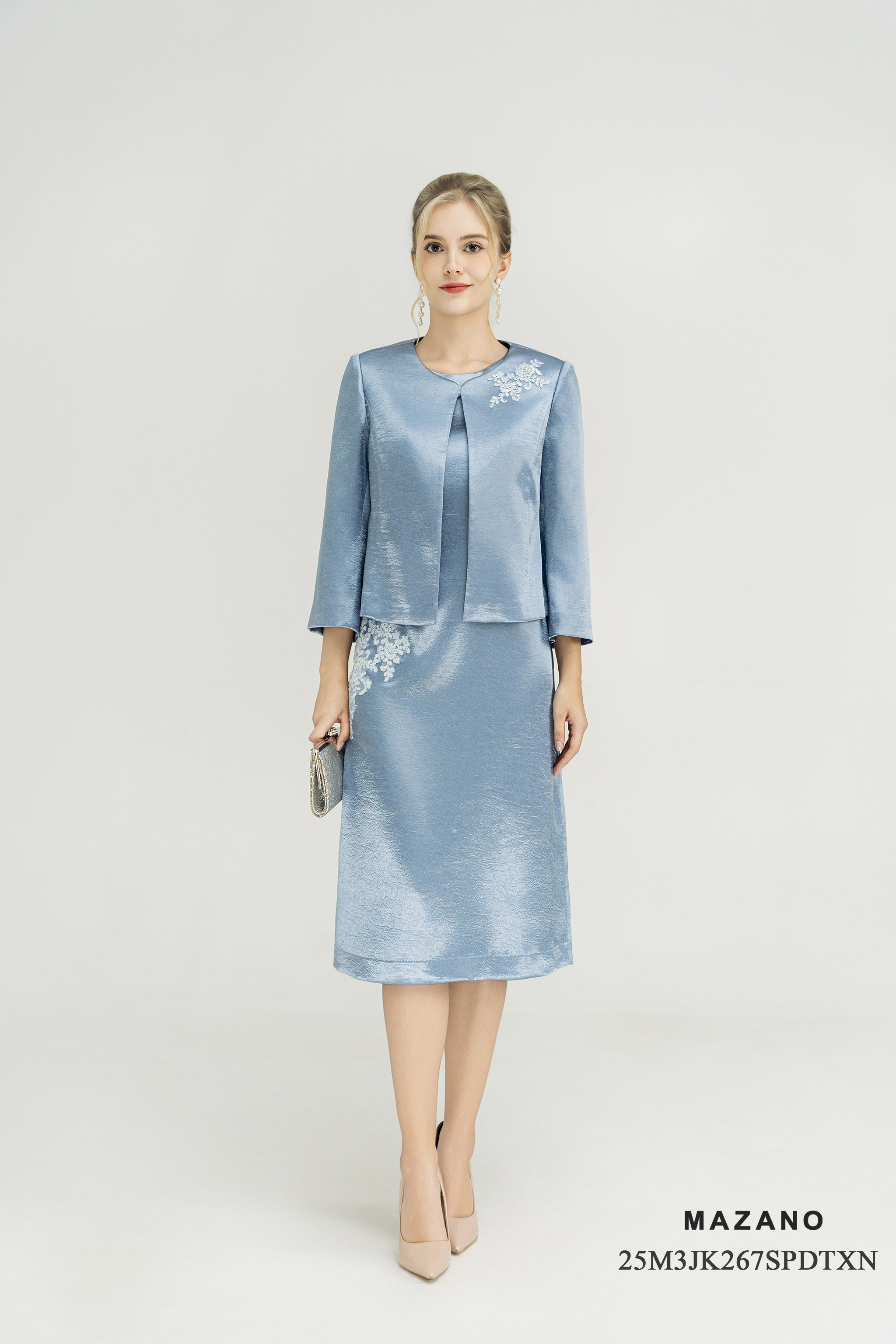 Áo khoác ngắn Suông Vải lụa dày Cổ tròn Đính ren thủ công Dài dưới eo_thumbnail_2