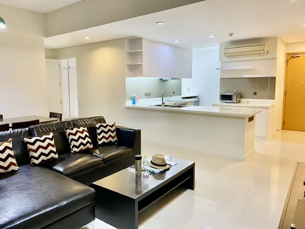 Cần cho thuê căn hộ 2PN + 1, đã hoàn thiện đầy đủ nội thất