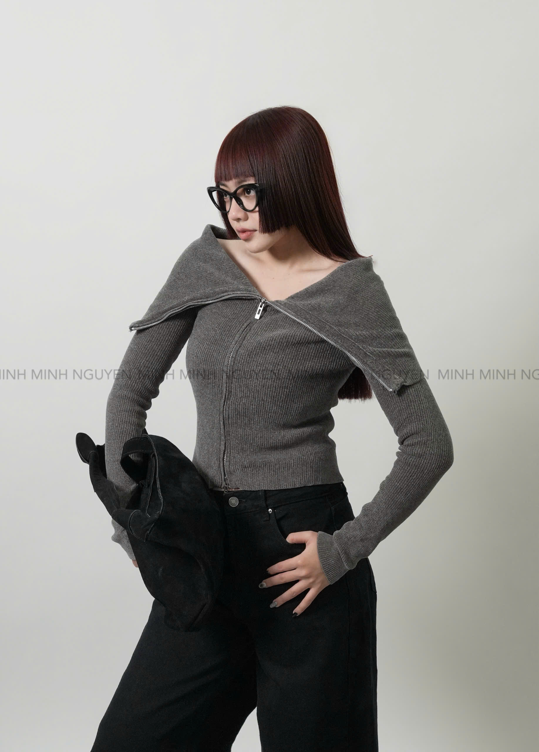 AO LEN PULL & BEAR_thumbnail_2