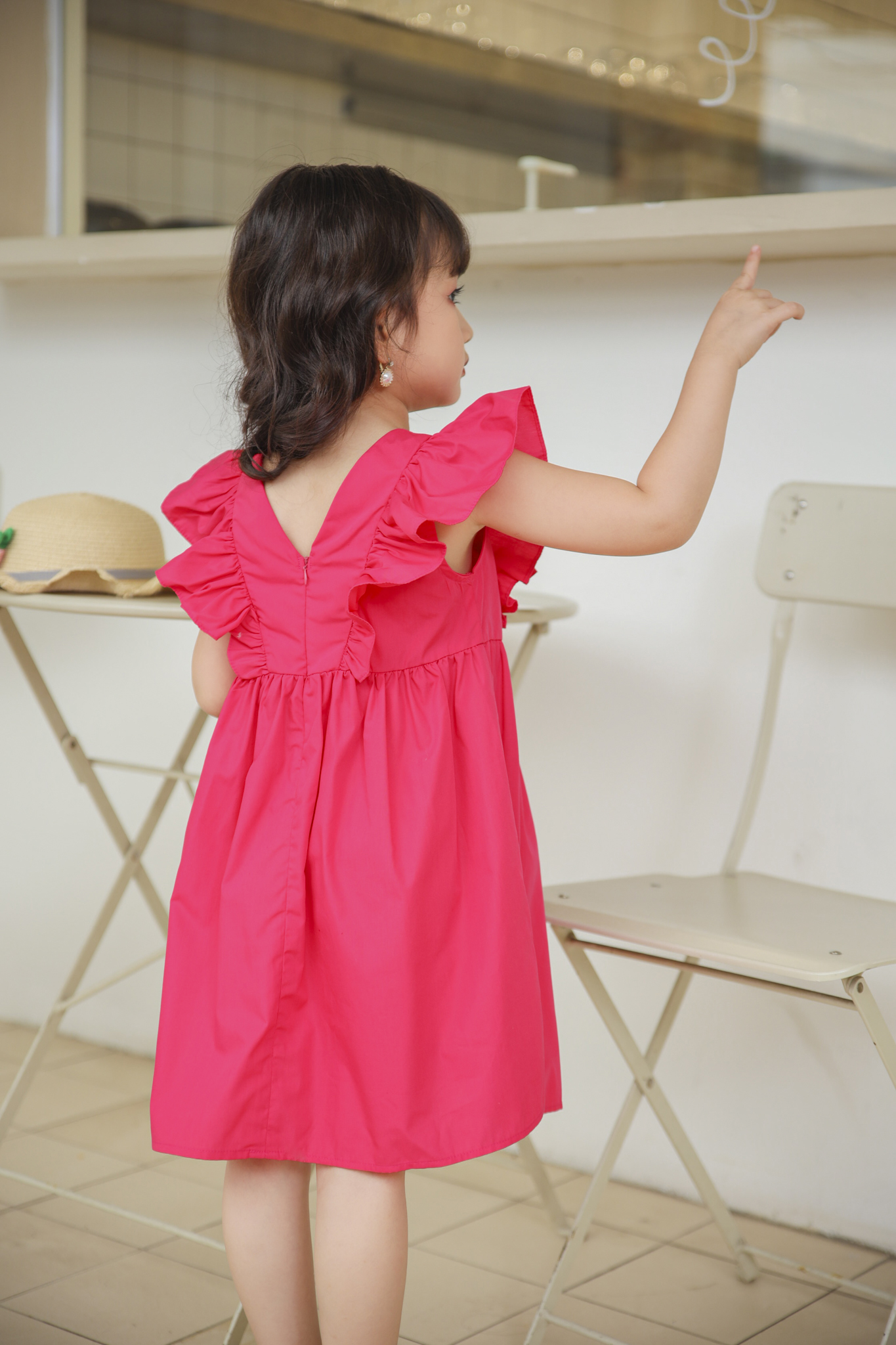 Váy cổ kiểu cắt V tay cánh tiên_thumbnail_4