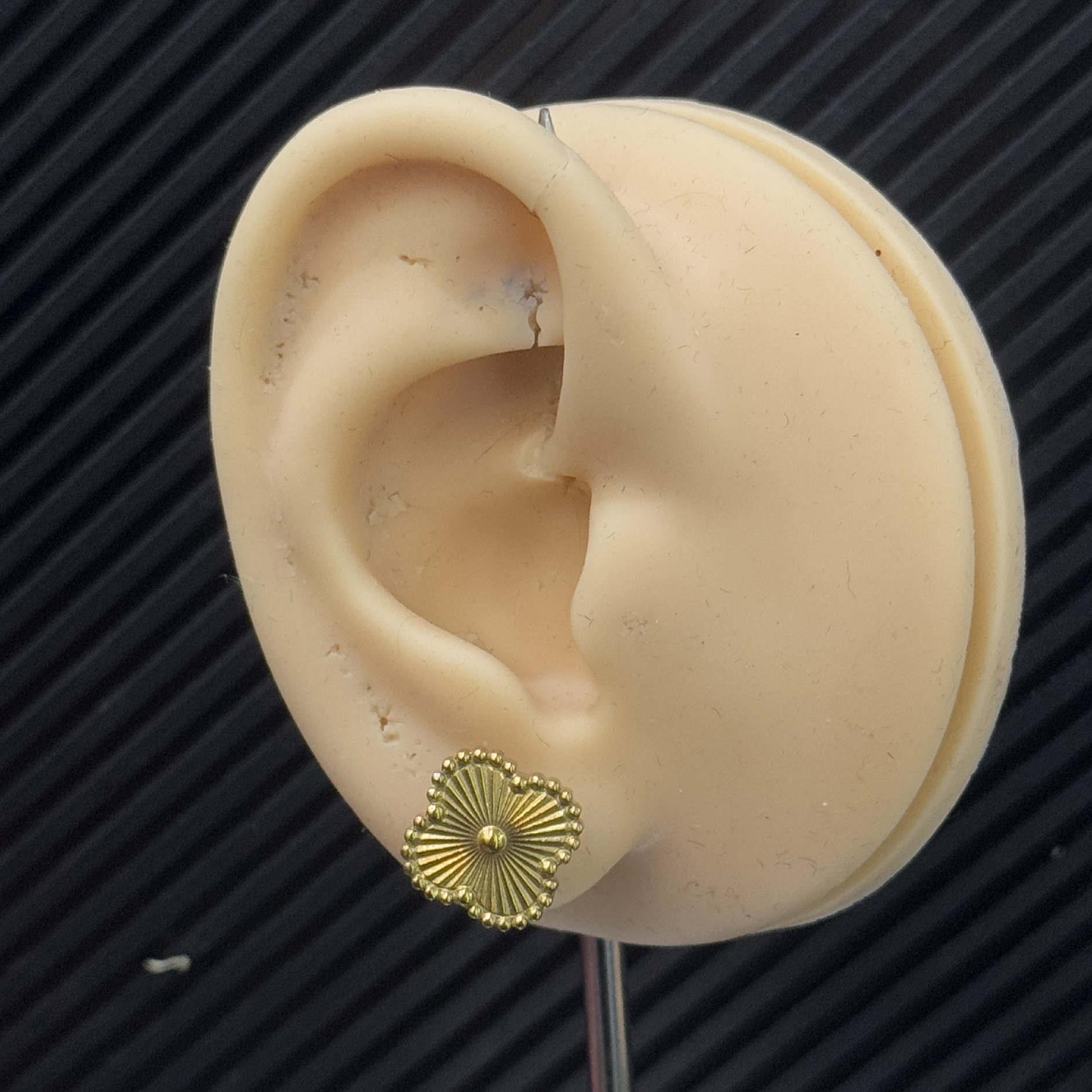 khuyên kiểu cặp titan vancleef hoa vàng sọc _thumbnail_3