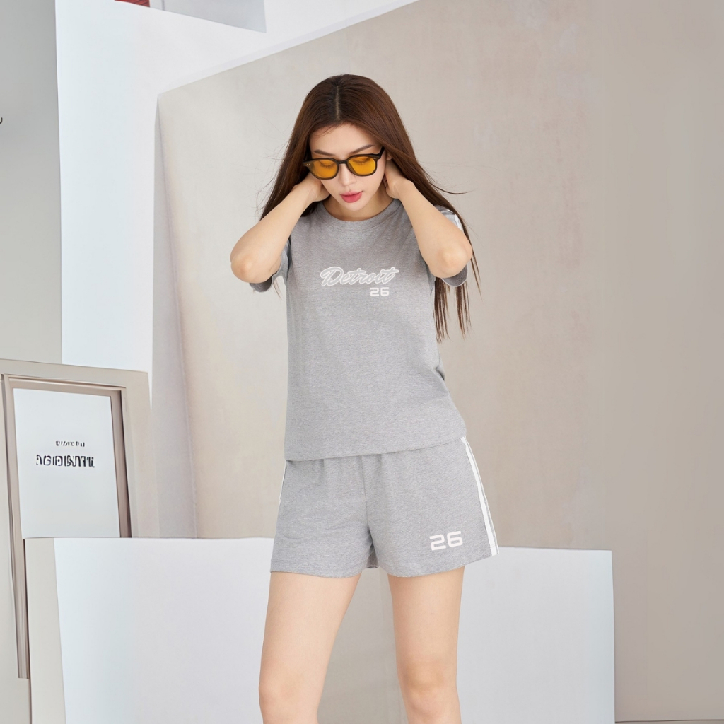 [Form Vừa] Bộ đồ nữ dáng vừa phối viền - Set đồ nữ mặc nhà mùa hè (áo thun + quần đùi) - LOZA PB366_thumbnail_2