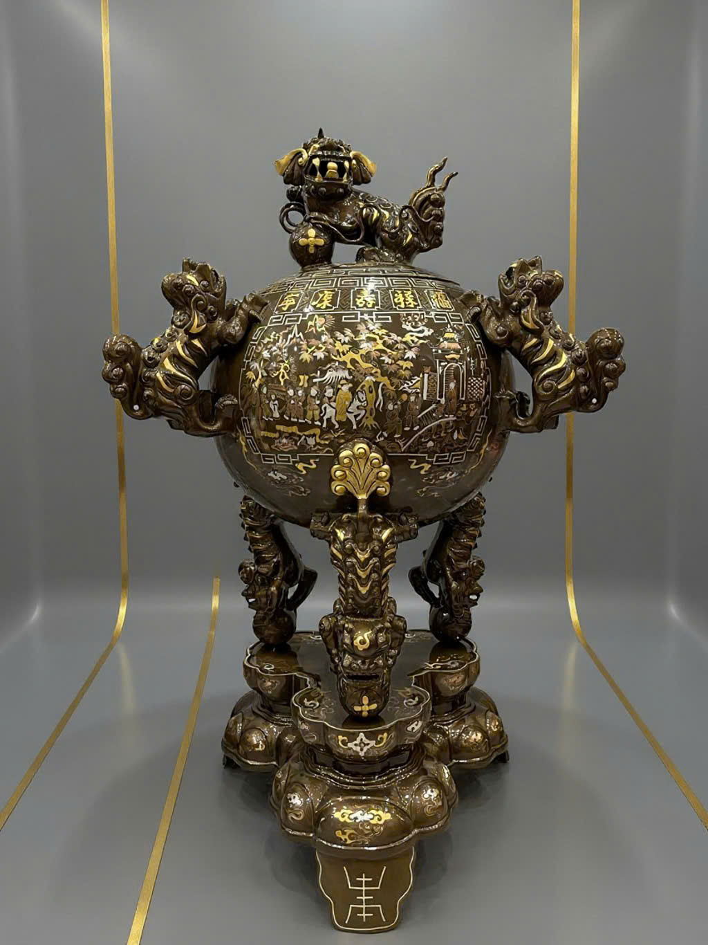 Đỉnh thờ thất lân vờn cầu khảm tam khí dát điểm vàng cao 1m2 